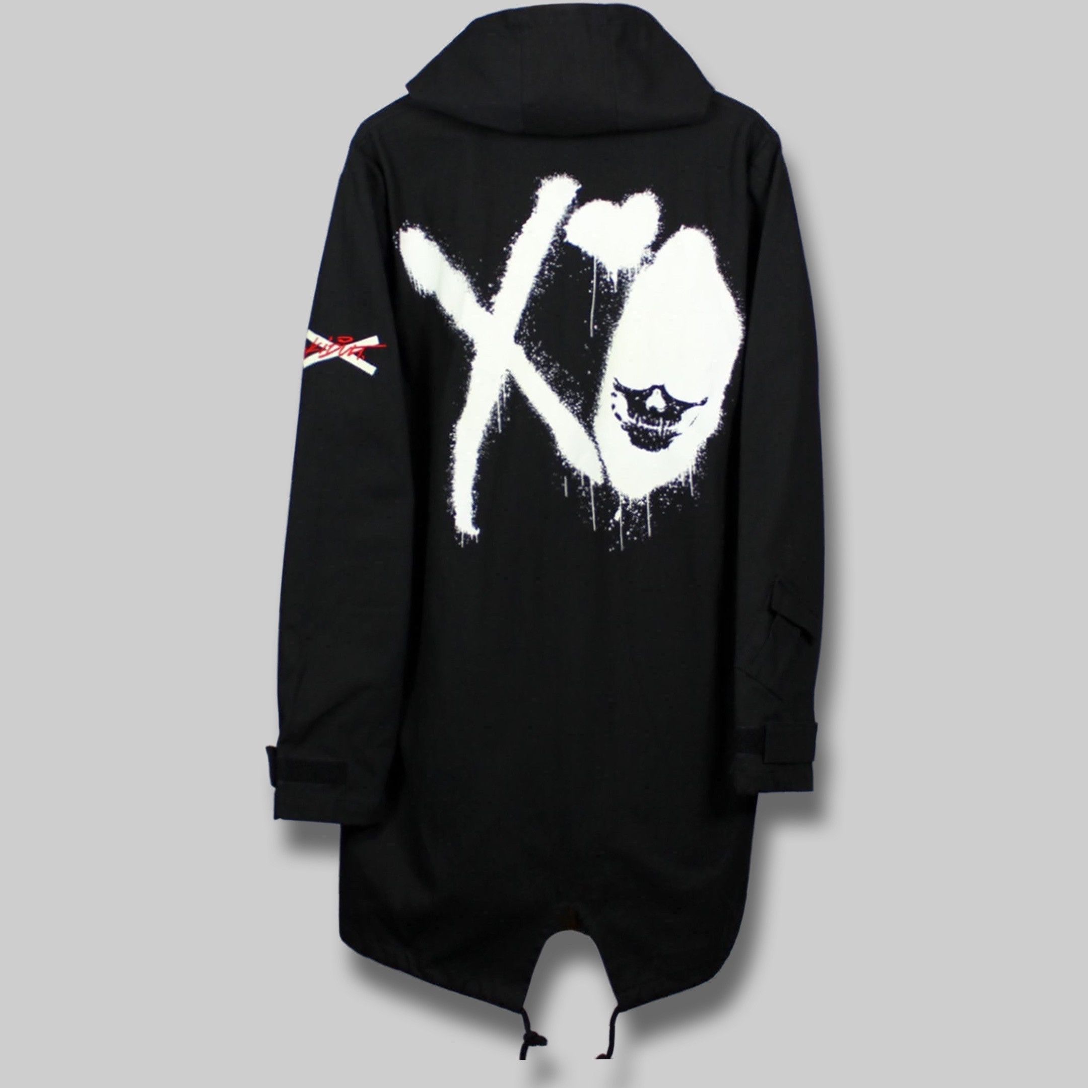Kidult × The Weeknd × XO 💎F&F💎 1/5 Official Issue XO x Kidult Glow in the dark 2012 Size US XL / EU 56 / 4 - 1 Thumbnail