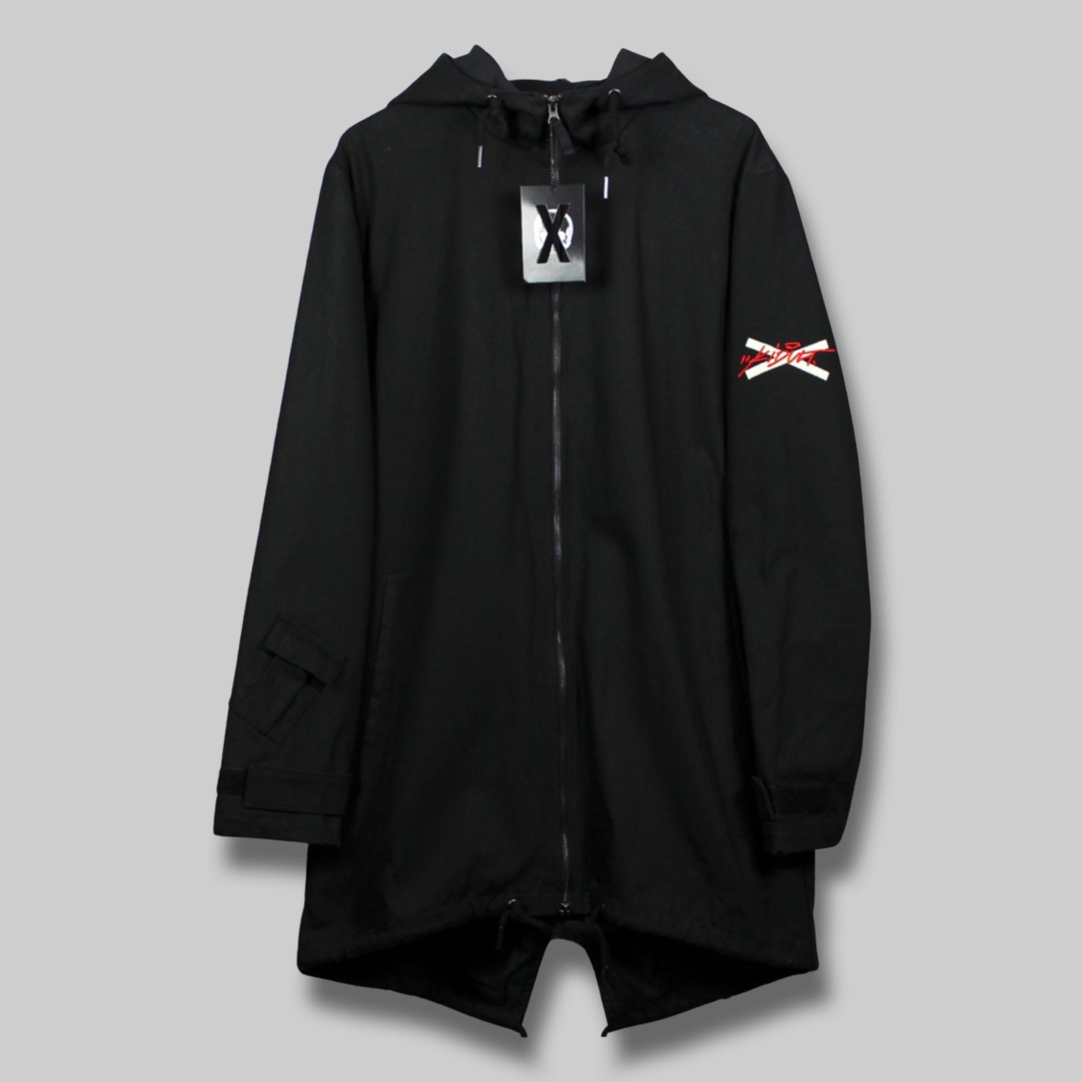 Kidult × The Weeknd × XO 💎F&F💎 1/5 Official Issue XO x Kidult Glow in the dark 2012 Size US XL / EU 56 / 4 - 3 Thumbnail