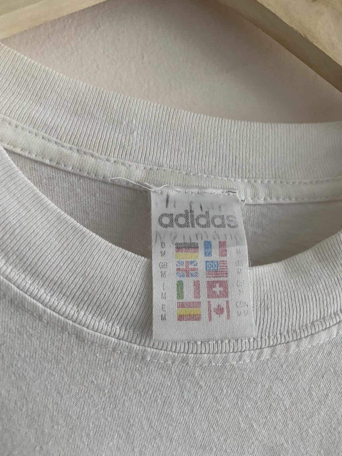 Adidas Real Madrid La Liga Campeones 2001 t shirt Size US M / EU 48-50 / 2 - 3 Thumbnail