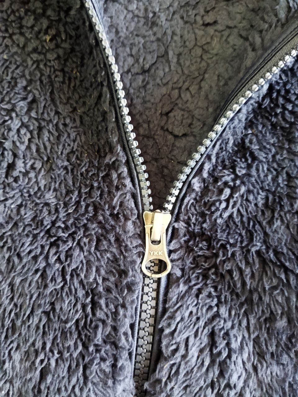 Uniqlo Uniqlo Fur Fleece Jacket - Size XL Size US XL / EU 56 / 4 - 5 Thumbnail