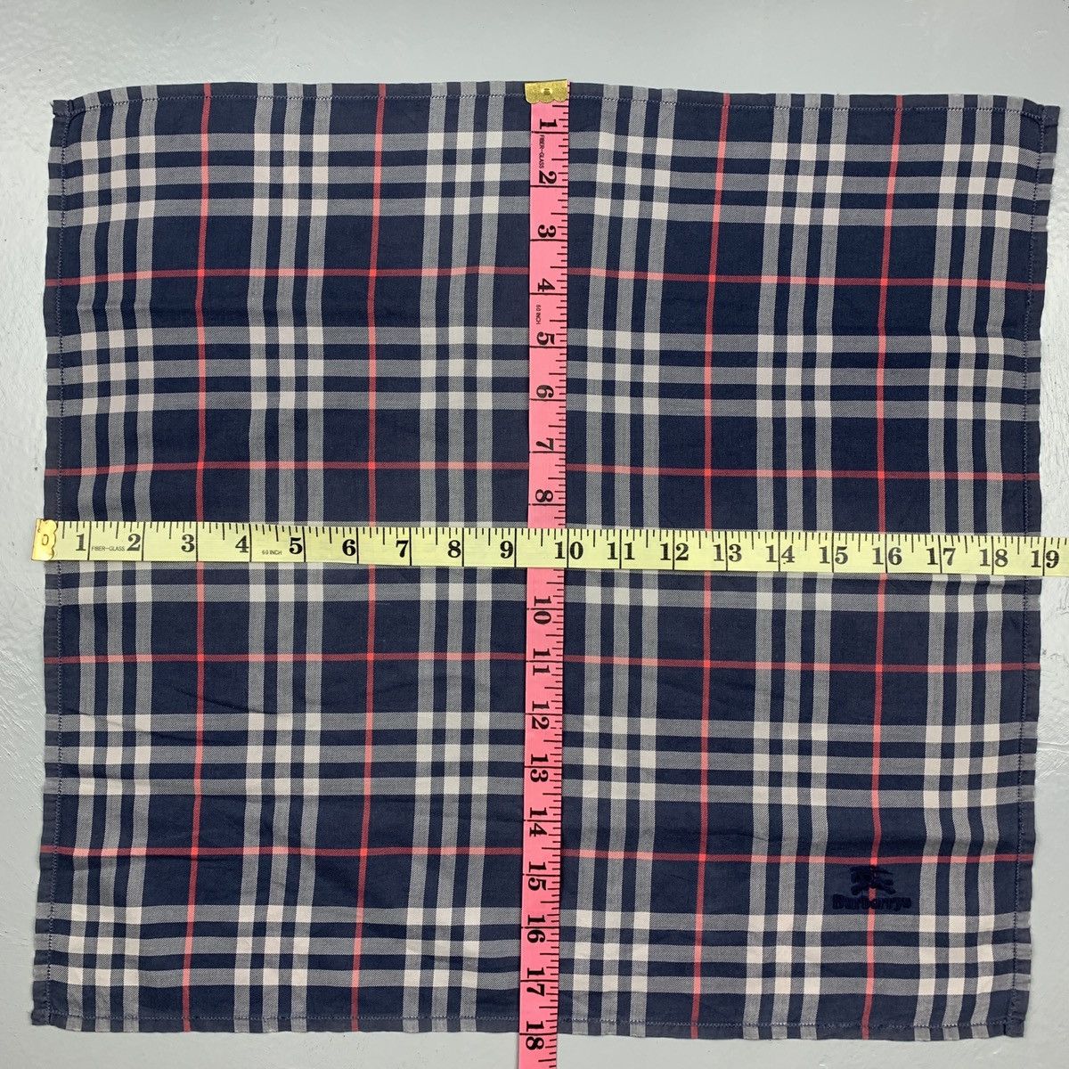 Designer Burberry Handkerchief / Pocketsquares Size ONE SIZE - 8 Thumbnail
