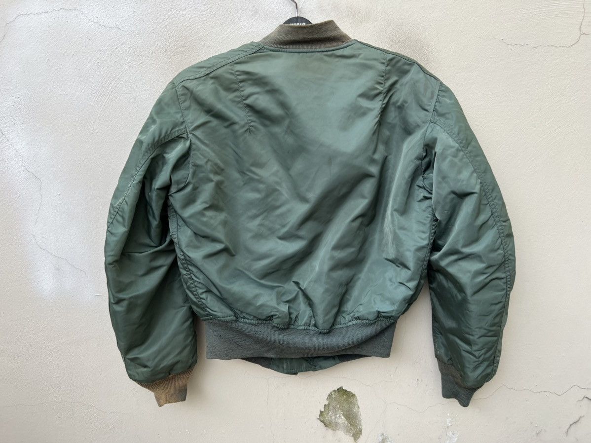 Alpha Industries Vintage 90s Alpha Industries MA-1 Dirty Flight Bomber Jacket Size US M / EU 48-50 / 2 - 16 Thumbnail