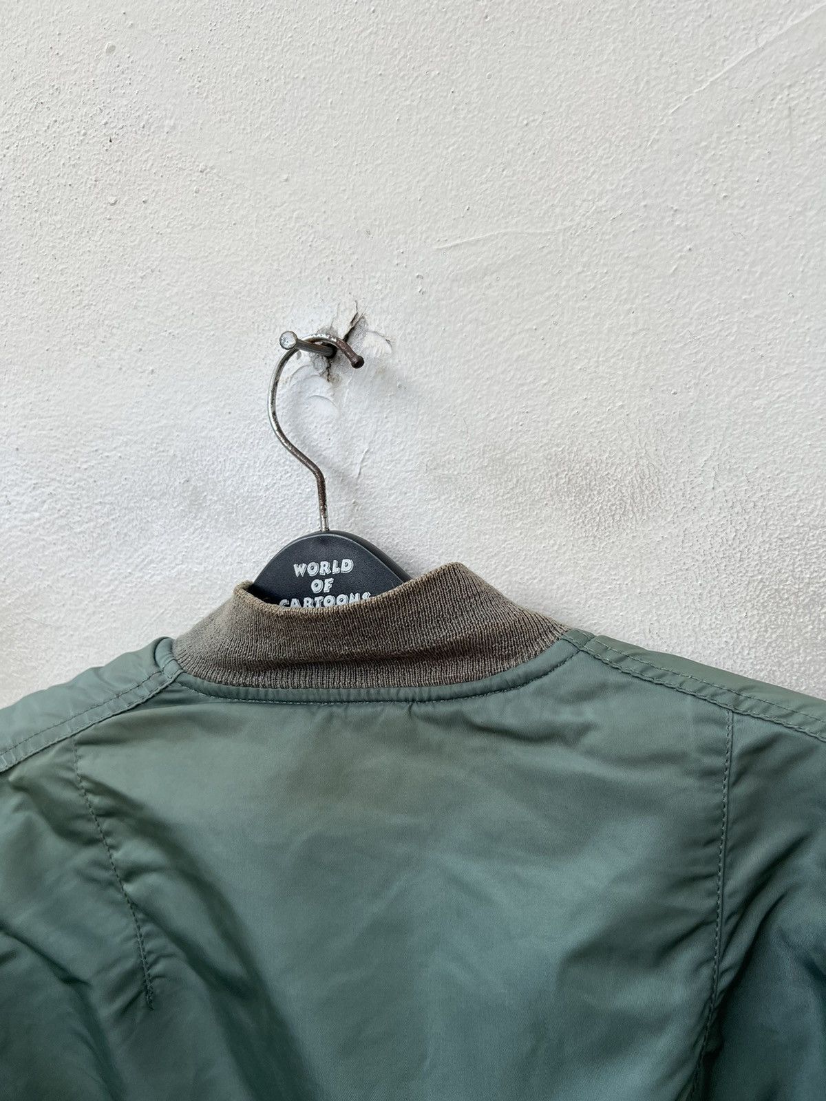 Alpha Industries Vintage 90s Alpha Industries MA-1 Dirty Flight Bomber Jacket Size US M / EU 48-50 / 2 - 18 Thumbnail