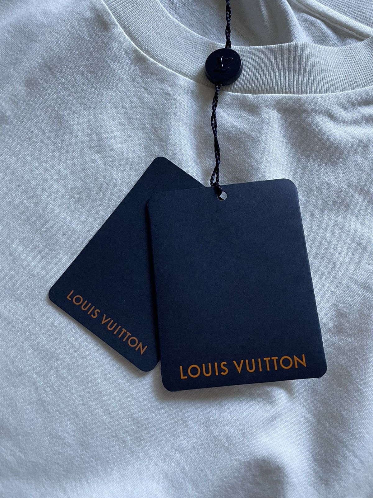 Louis Vuitton Louis Vuitton Envelope Long Sleeve Shirt Size US XXL / EU 58 / 5 - 10 Thumbnail