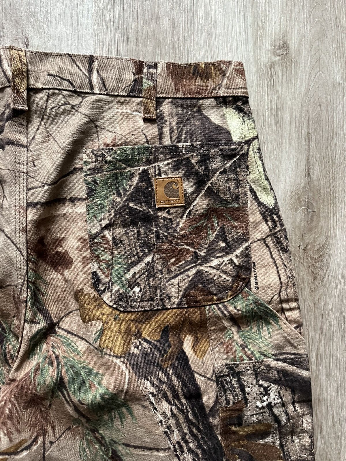 Carhartt Vintage Carharrt Camo Dungaree Pants Size US 36 / EU 52 - 9 Thumbnail