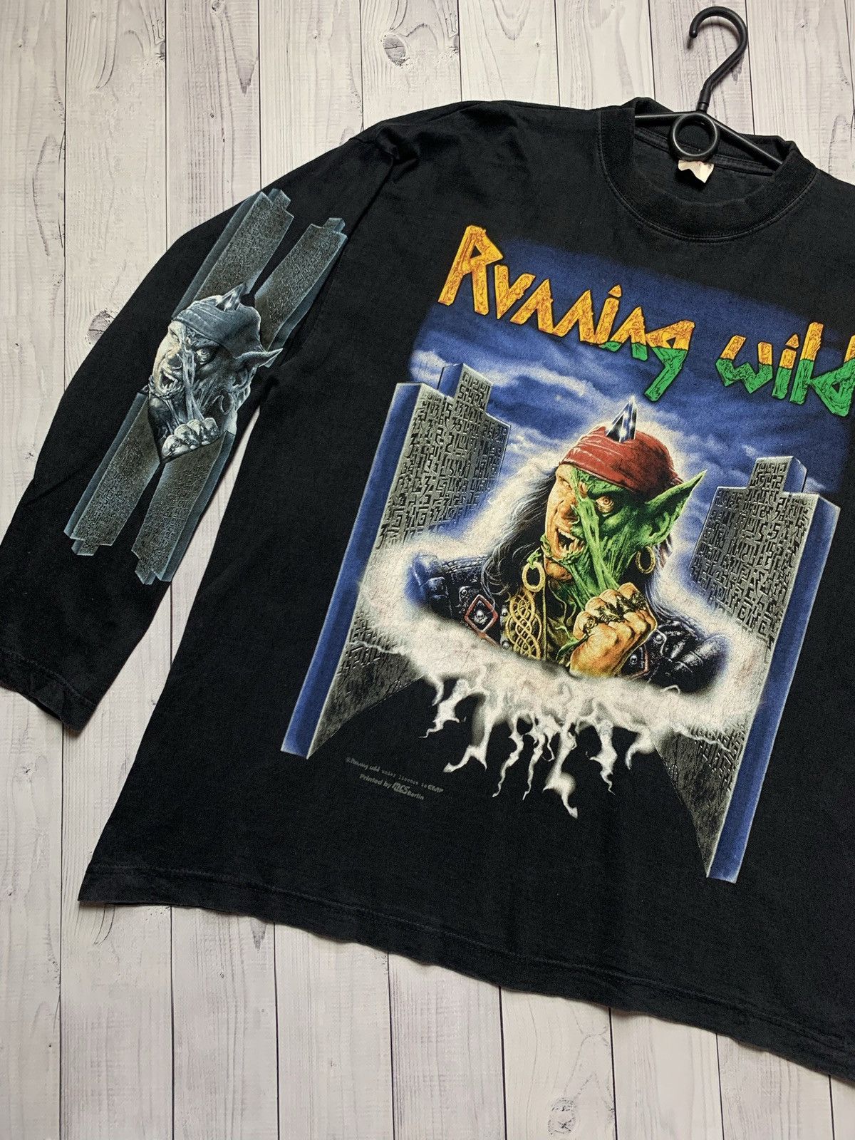 Band Tees × Vintage Vintage rock tee long sleeve Running Wild Masquerade tour Size US L / EU 52-54 / 3 - 5 Thumbnail