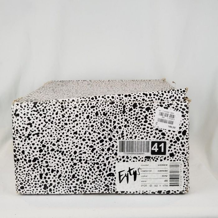 eytys venice slip on