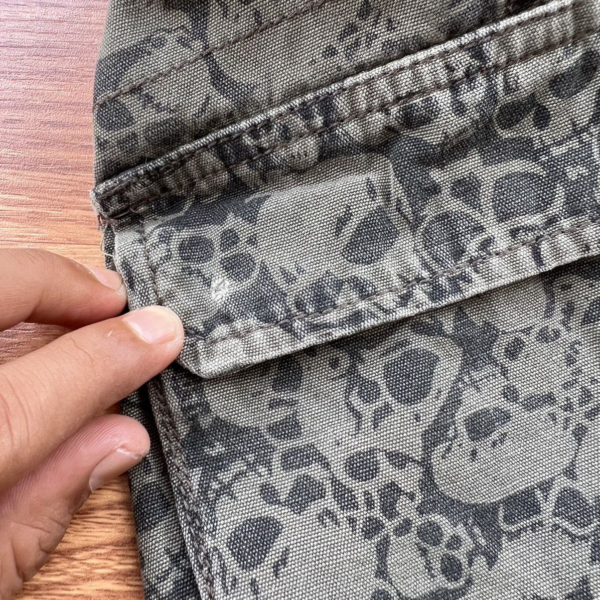 Neighborhood Neighborhood short cargo skull print Size US 34 / EU 50 - 6 Thumbnail