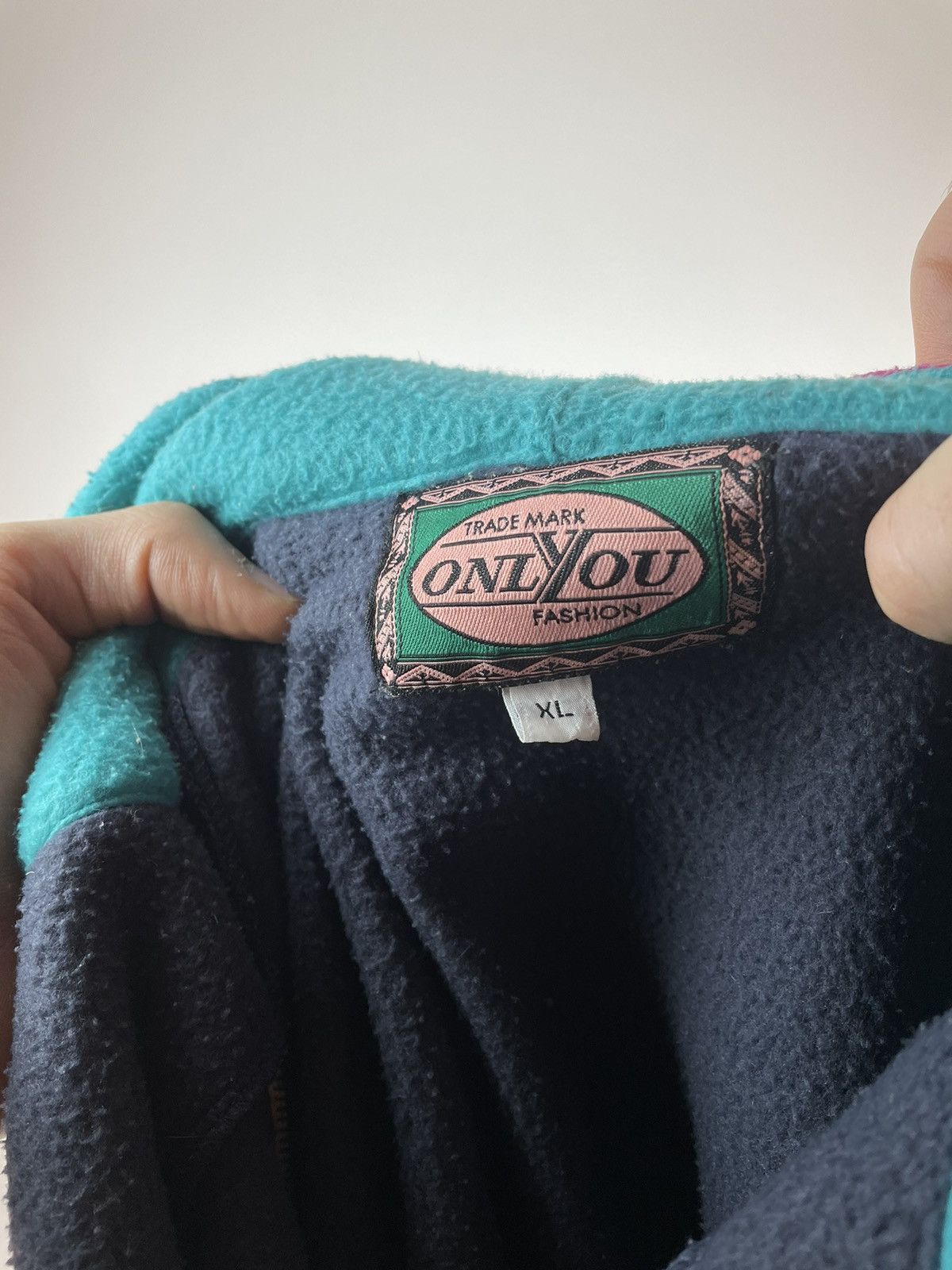 Vintage Vintage Fleece Hoodie Essential Multicolour 90’s Mens Size US L / EU 52-54 / 3 - 9 Thumbnail