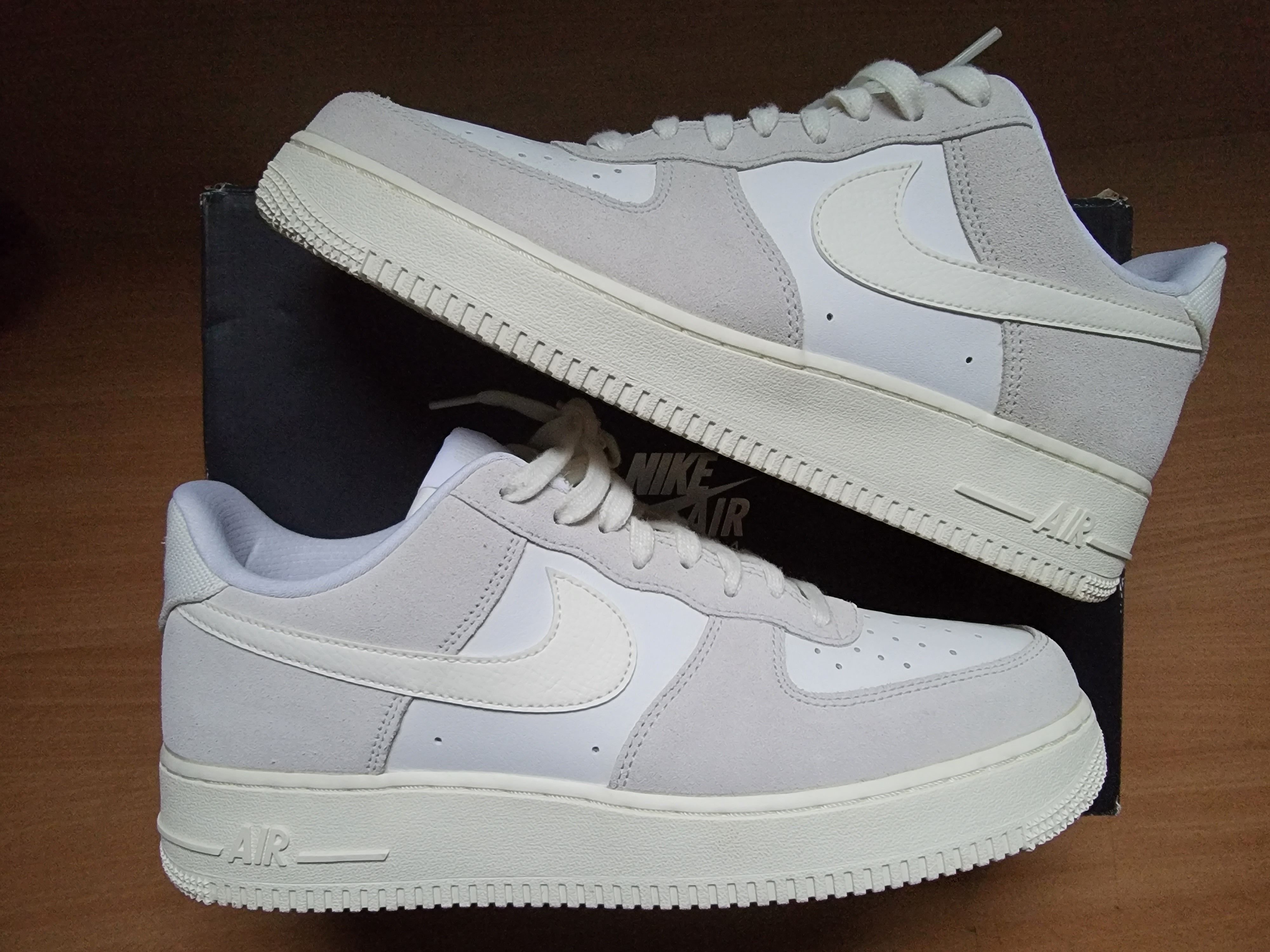 Nike Air Force Low LV8 Platinum Sail Tint