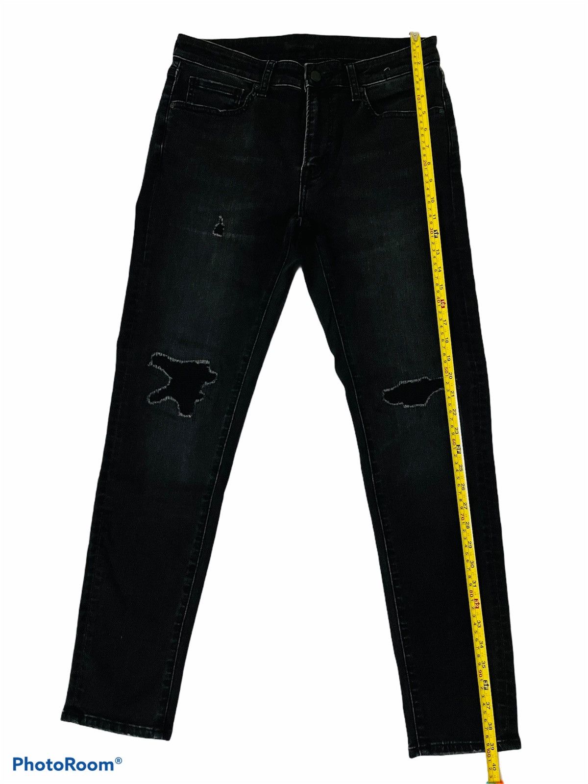 Uniqlo Distressed Denim Uniqlo Skiny Fit Size US 30 / EU 46 - 9 Thumbnail