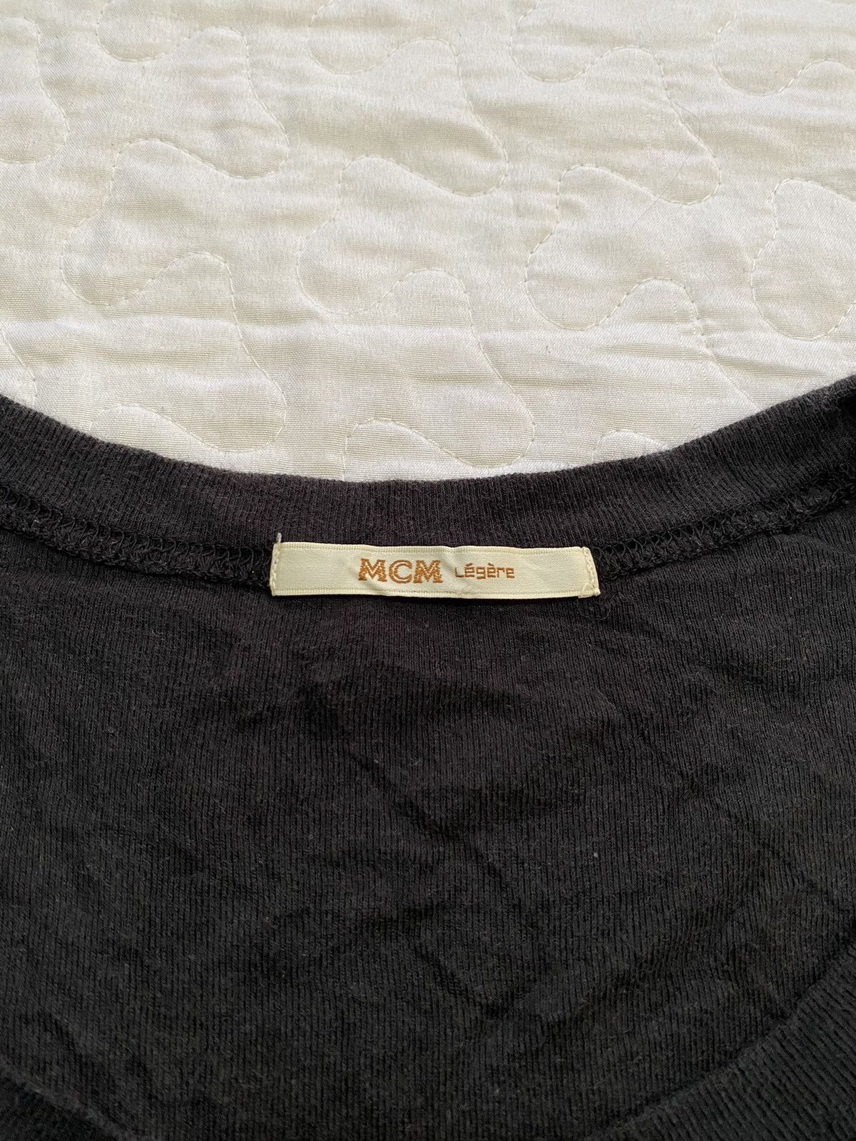 MCM vintage mcm printed tee Size M / US 6-8 / IT 42-44 - 3 Thumbnail