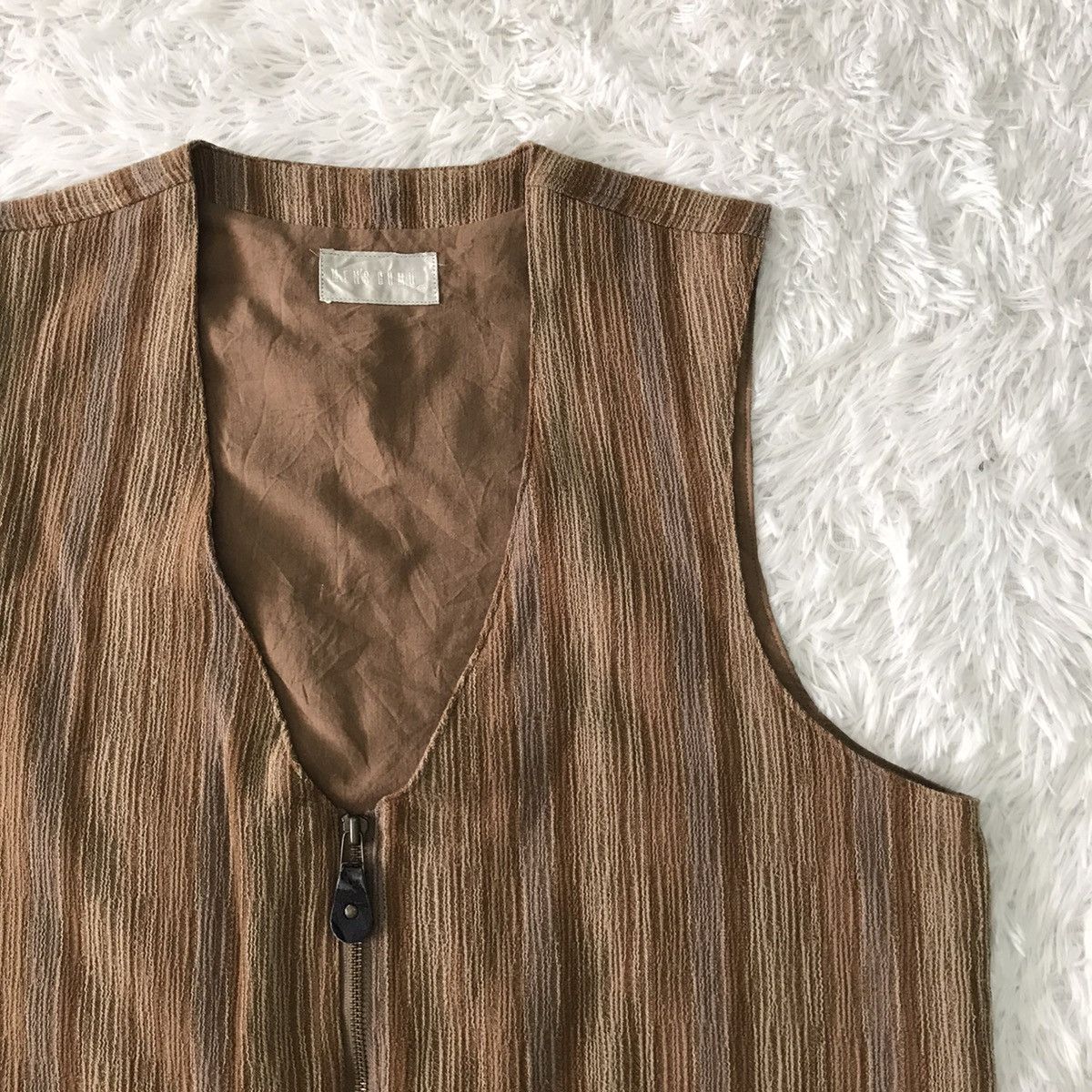 Japanese Brand 💥Steals💥Nice Japanese Men’s Gumu Vest Size US M / EU 48-50 / 2 - 5 Thumbnail