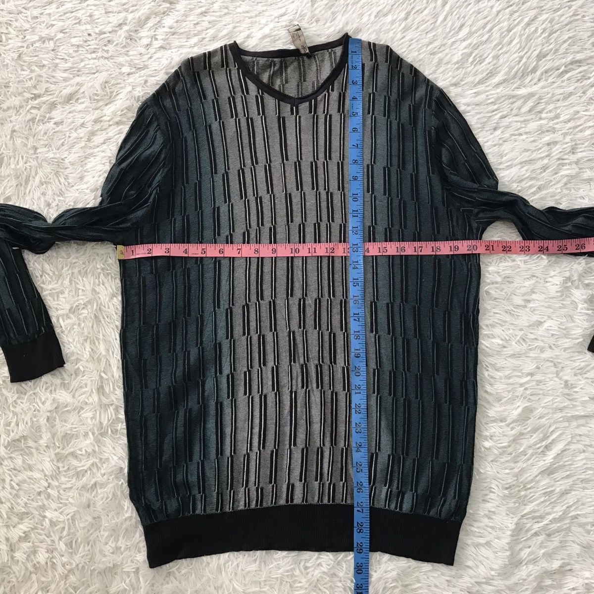 Japanese Brand 💥Steals💥Nice Pattern Jumper Long Sleeve Size US M / EU 48-50 / 2 - 12 Thumbnail