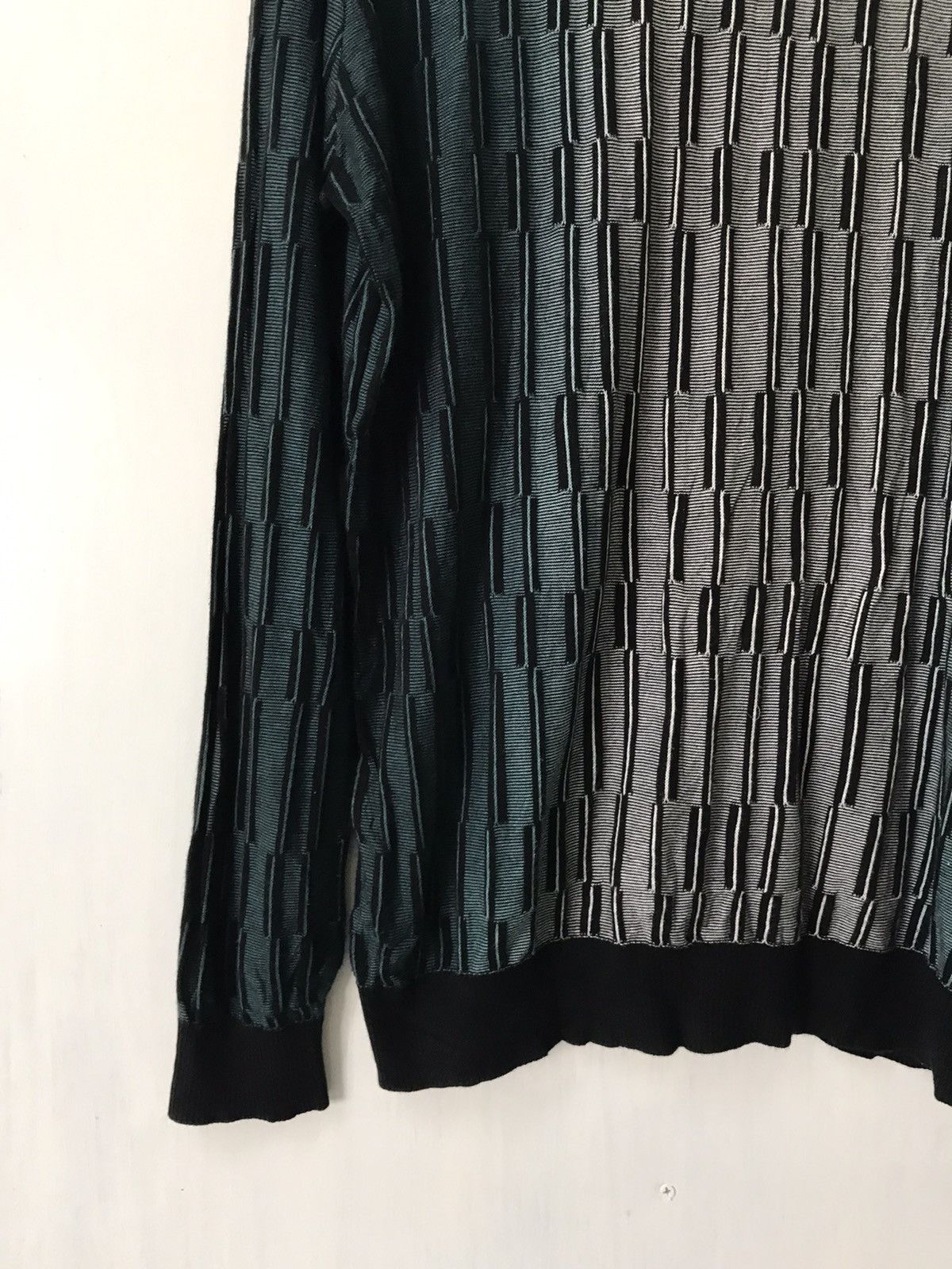 Japanese Brand 💥Steals💥Nice Pattern Jumper Long Sleeve Size US M / EU 48-50 / 2 - 9 Thumbnail