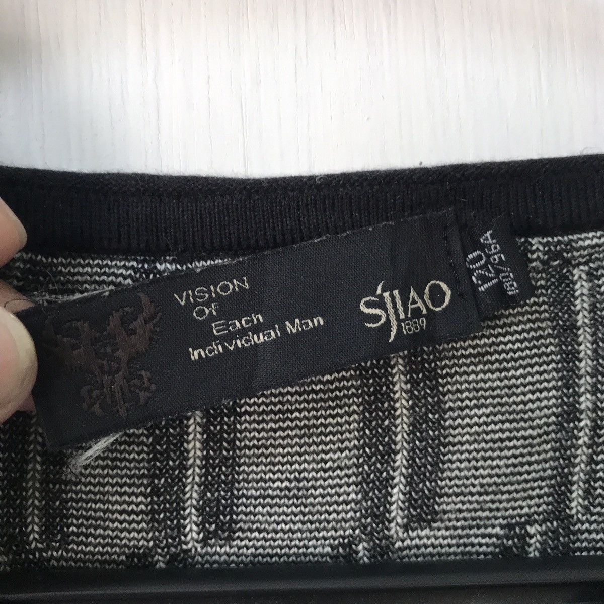 Japanese Brand 💥Steals💥Nice Pattern Jumper Long Sleeve Size US M / EU 48-50 / 2 - 11 Thumbnail