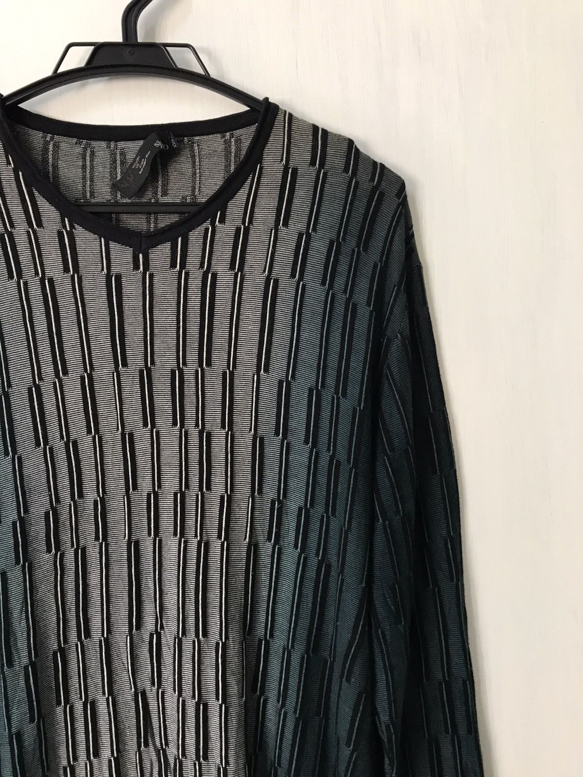 Japanese Brand 💥Steals💥Nice Pattern Jumper Long Sleeve Size US M / EU 48-50 / 2 - 4 Thumbnail