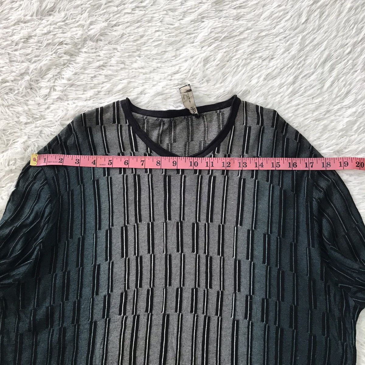 Japanese Brand 💥Steals💥Nice Pattern Jumper Long Sleeve Size US M / EU 48-50 / 2 - 13 Thumbnail