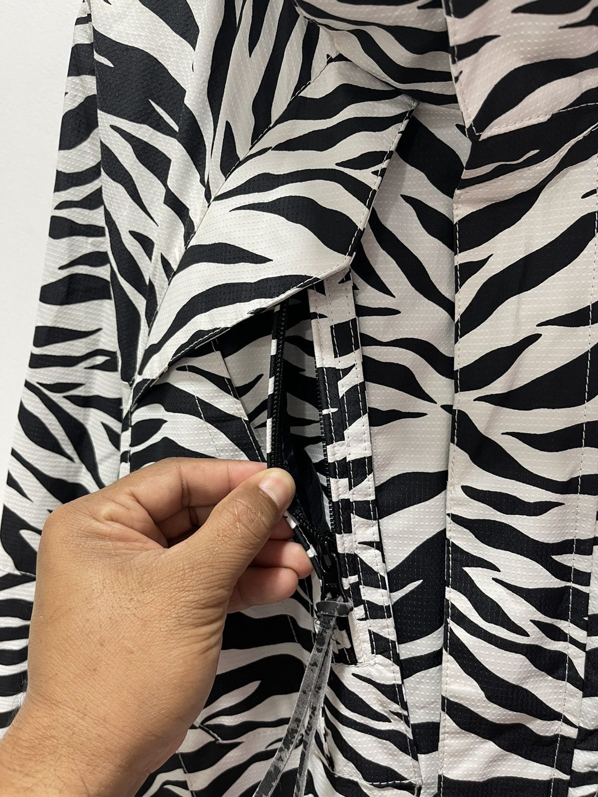 JAPANESE ZEBRA PRINT OVERALL SKI WINTER