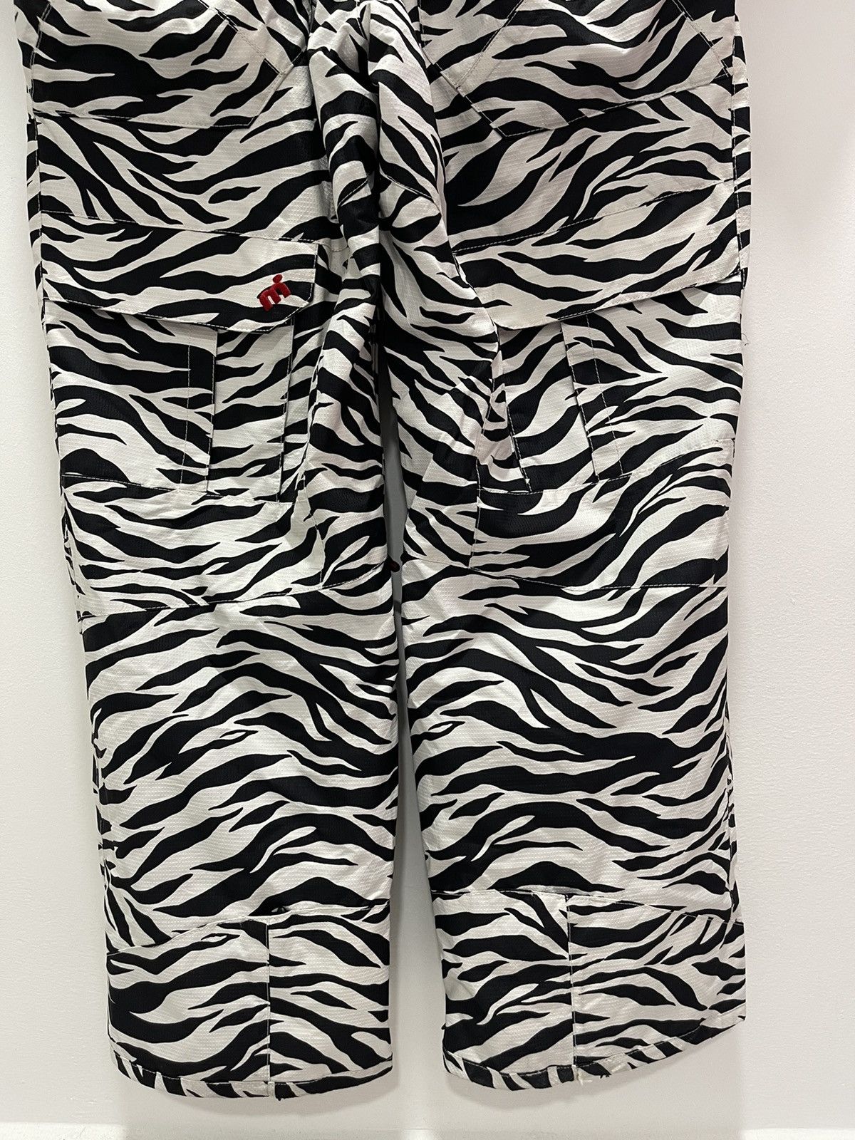 JAPANESE ZEBRA PRINT OVERALL SKI WINTER