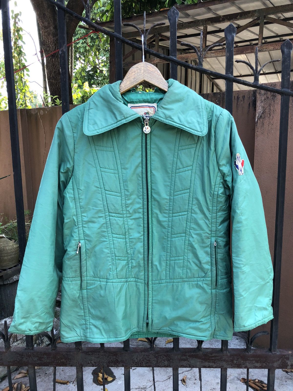 Moncler × Vintage Vintage Moncler Ski Wear Padded Hoodie Jacket Size US S / EU 44-46 / 1 - 1 Thumbnail