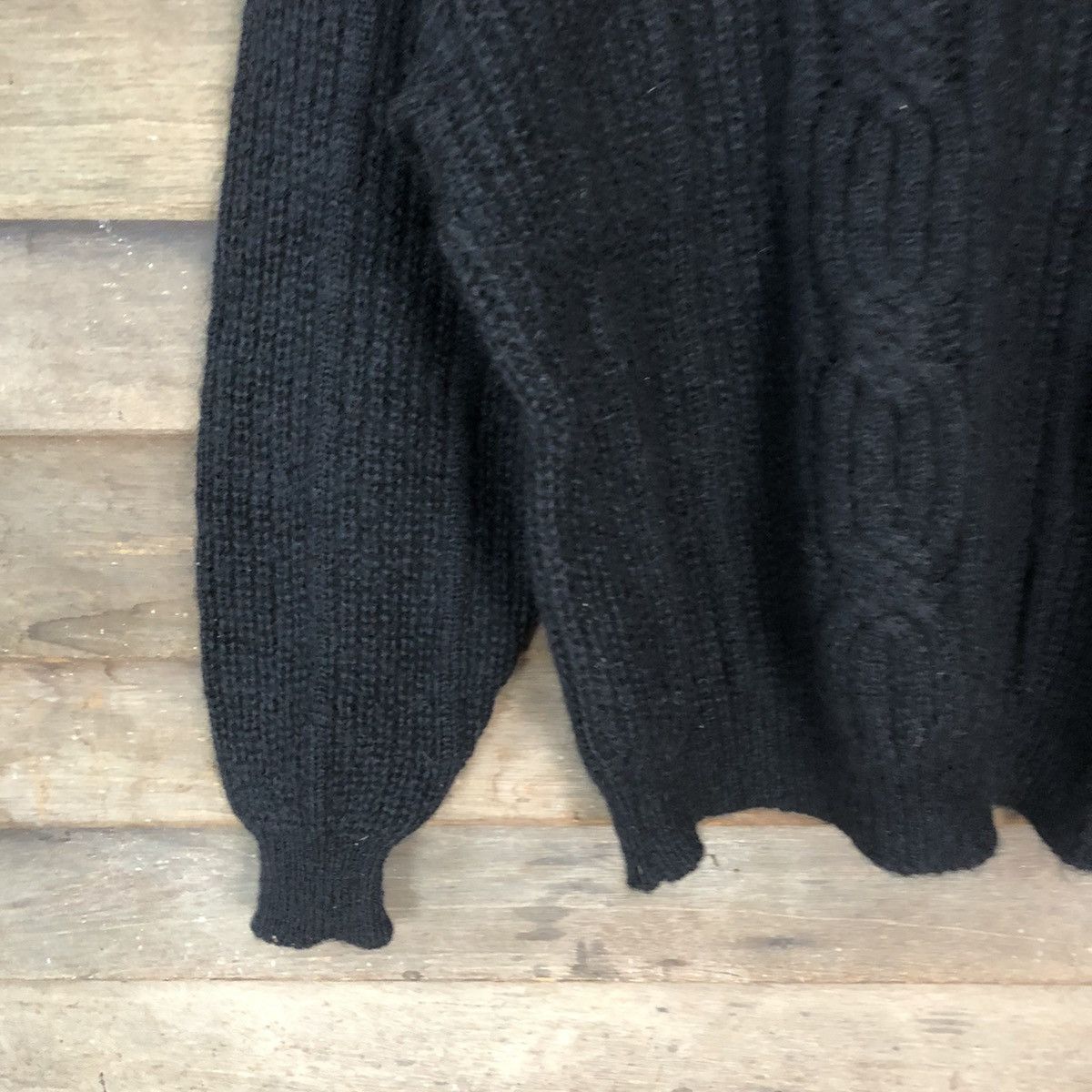 Aran Isles Knitwear × Japanese Brand × Vintage Presidio vintage Black aran isle cable Knitwear #5059 Size M / US 6-8 / IT 42-44 - 4 Thumbnail