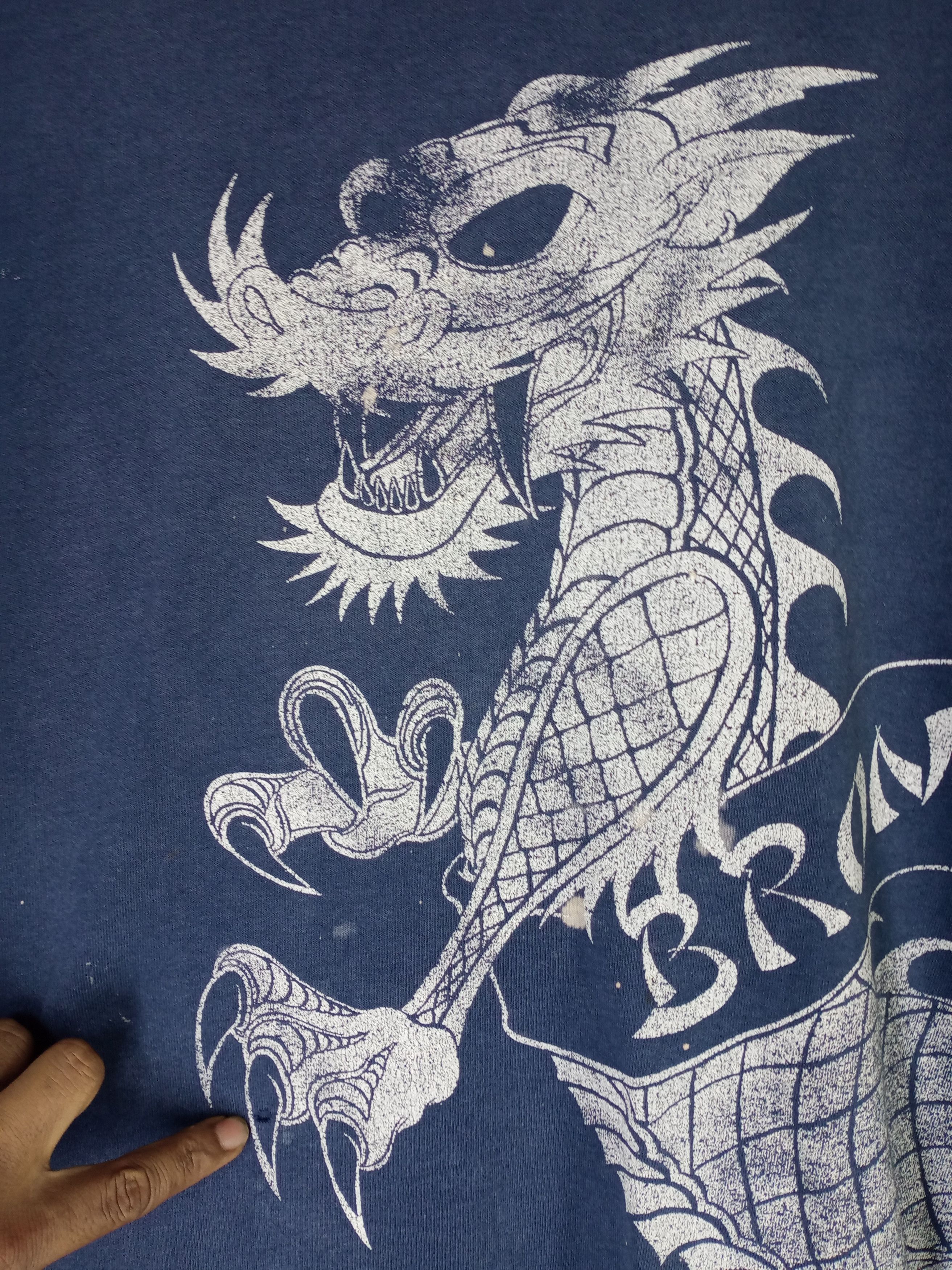 Shorty's Skateboards Very Rare Vintage 90s Distressed Bronze Age Dragon Tshirt Size US L / EU 52-54 / 3 - 11 Thumbnail