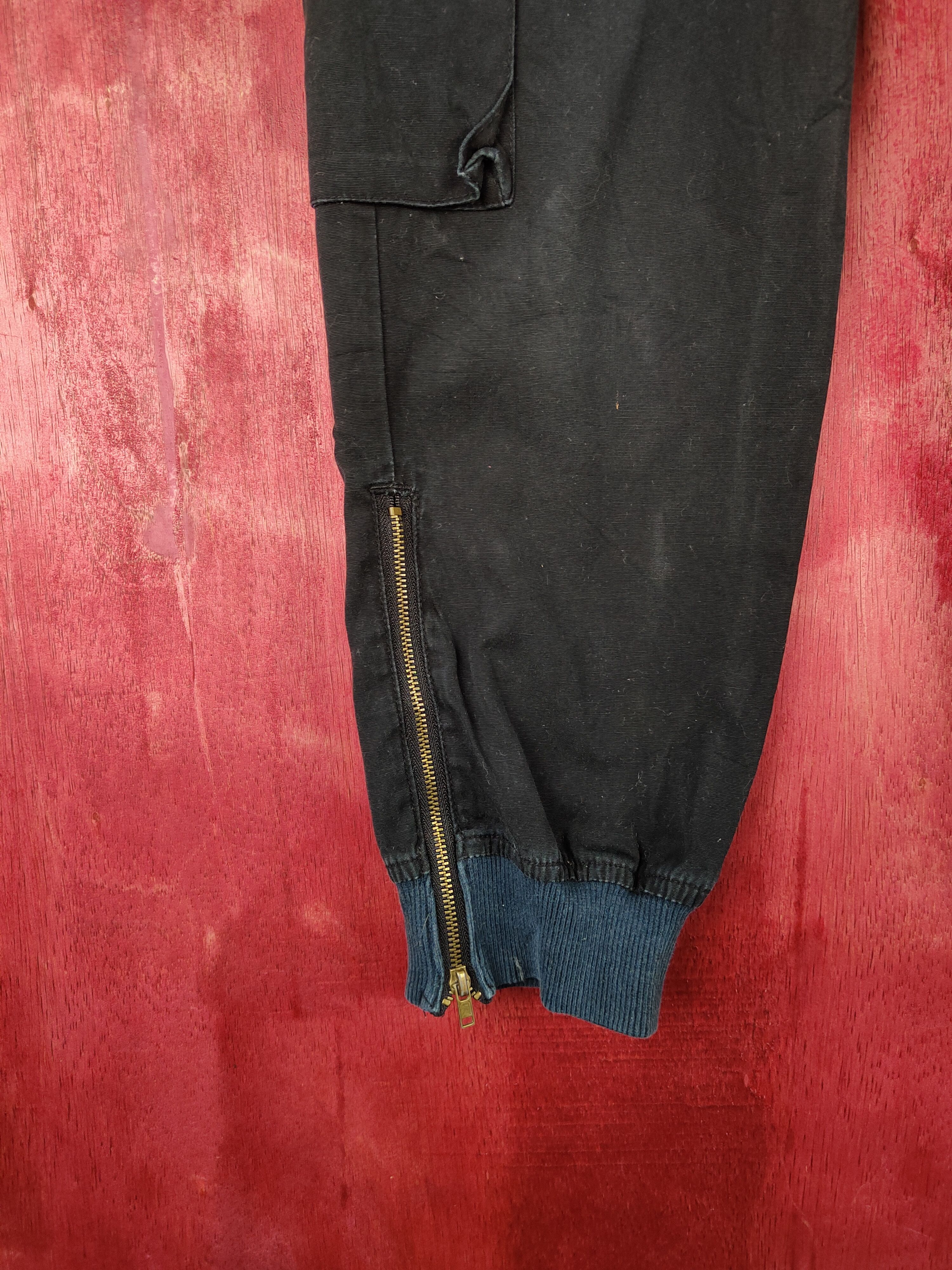 Japanese Brand × Vintage Hucom part 2 Black Multi Pocket Tactical Cargo Pants #S488 Size 28" / US 6 / IT 42 - 4 Thumbnail