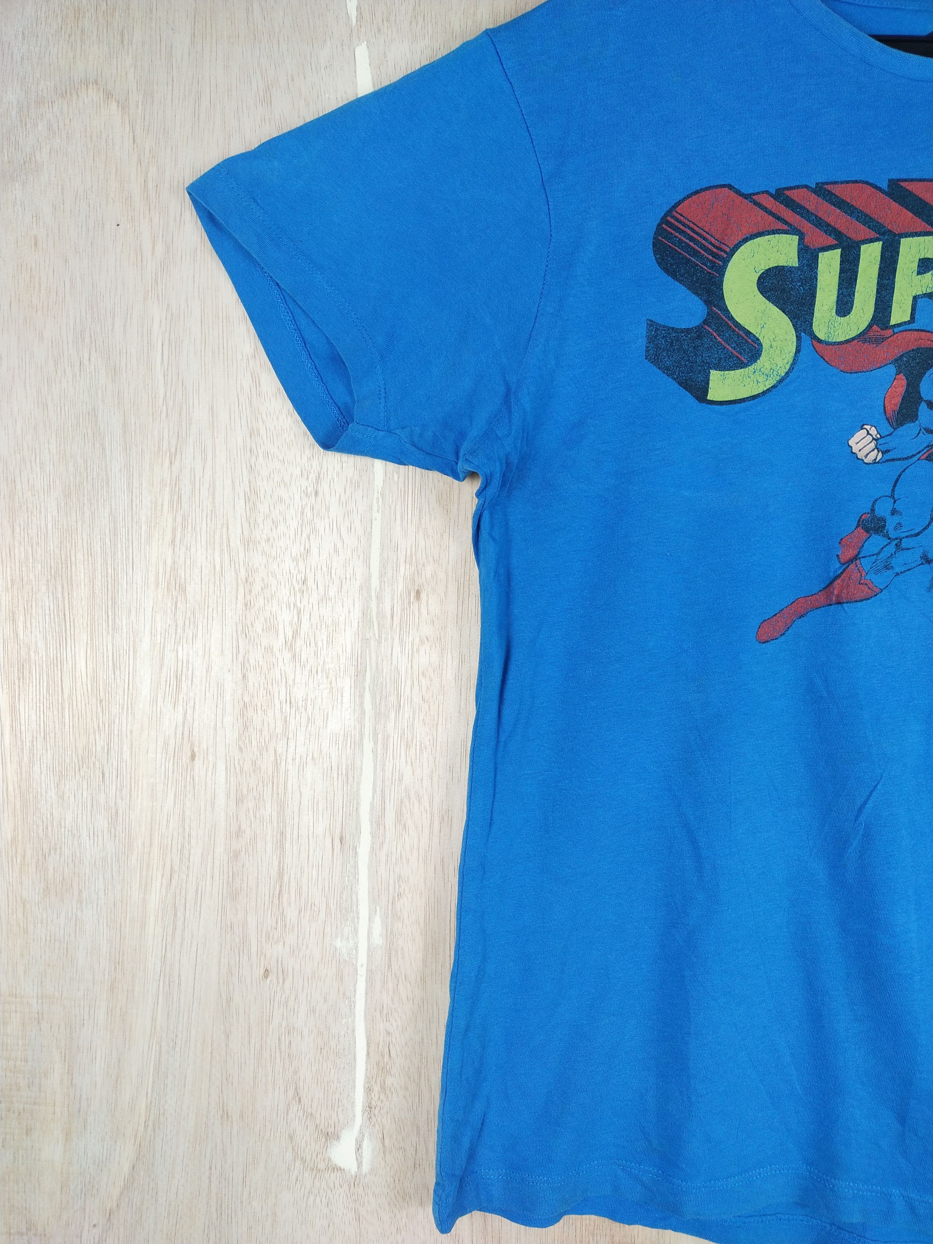 DC Comics DL Superman vintage cartoon blue Tshirt #2584 Size US S / EU 44-46 / 1 - 3 Thumbnail