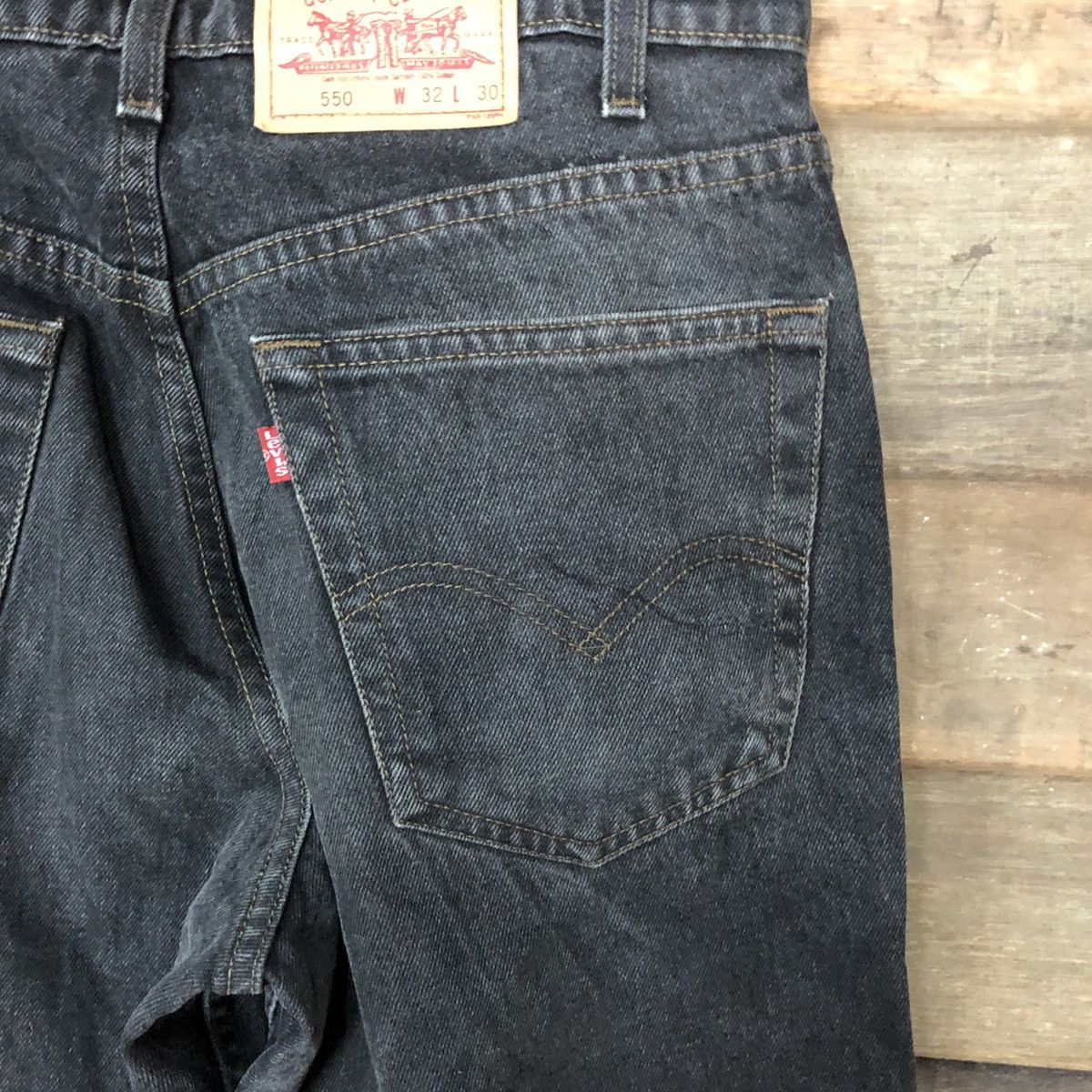 Levi's 550 Levis Black Denim Jeans #3794 Size US 32 / EU 48 - 13 Thumbnail