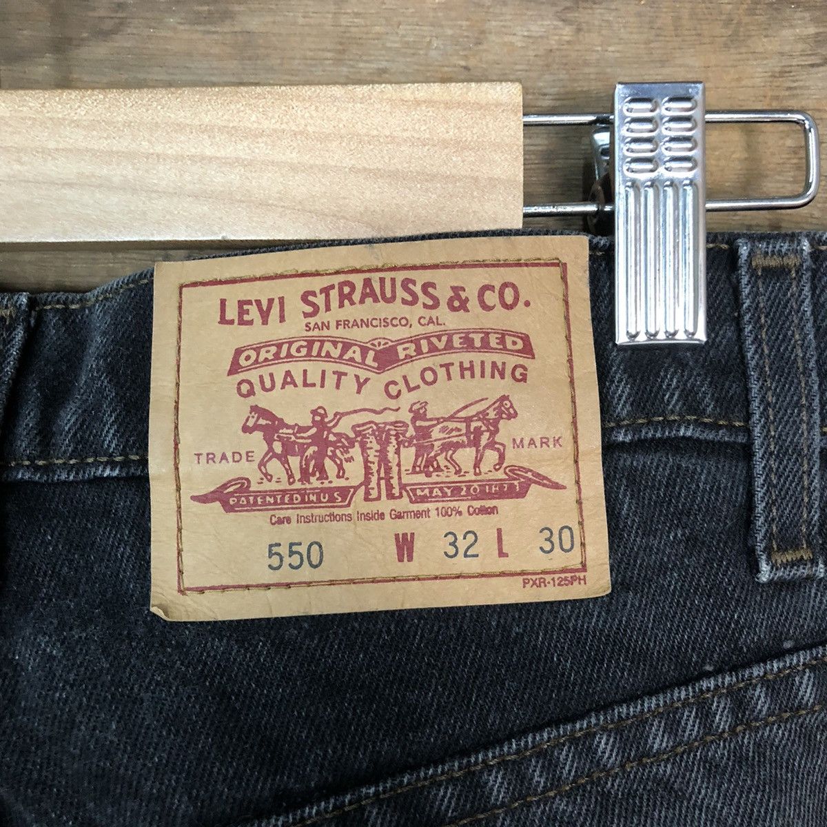 Levi's 550 Levis Black Denim Jeans #3794 Size US 32 / EU 48 - 15 Thumbnail