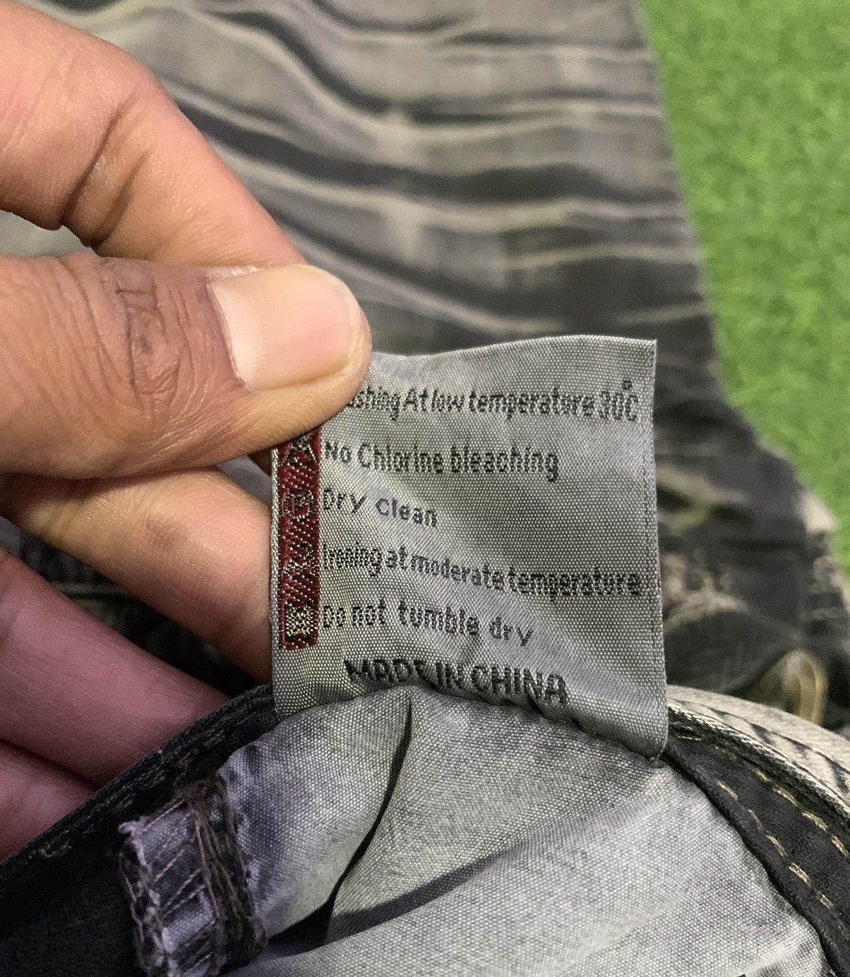 If Six Was Nine Japanese Brand BA WANG CHENG Tiger stripe Cargo Pocket Size US 34 / EU 50 - 13 Thumbnail