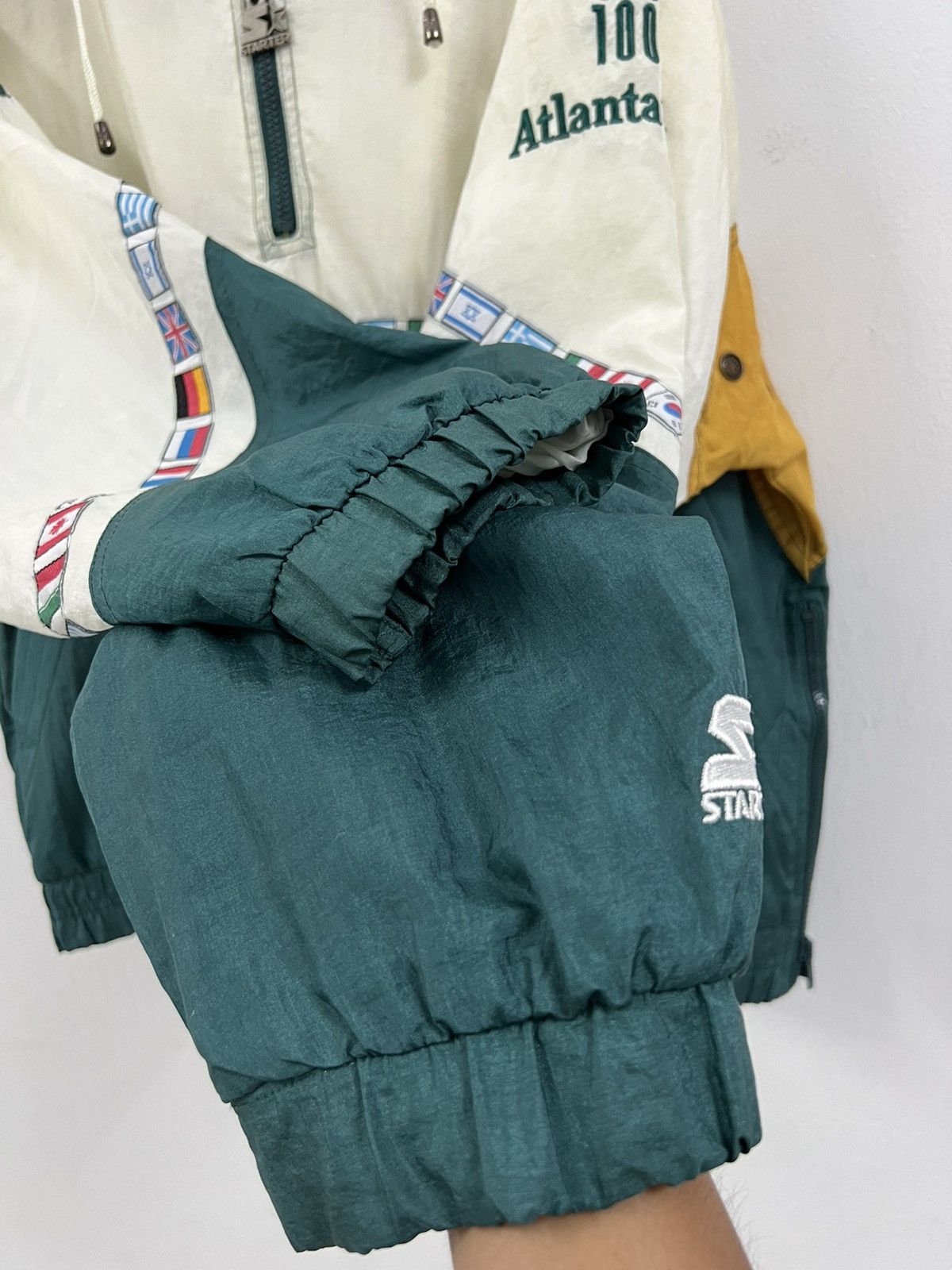 Starter × Vintage Starter Atlanta 1996 pullover Size US L / EU 52-54 / 3 - 4 Thumbnail