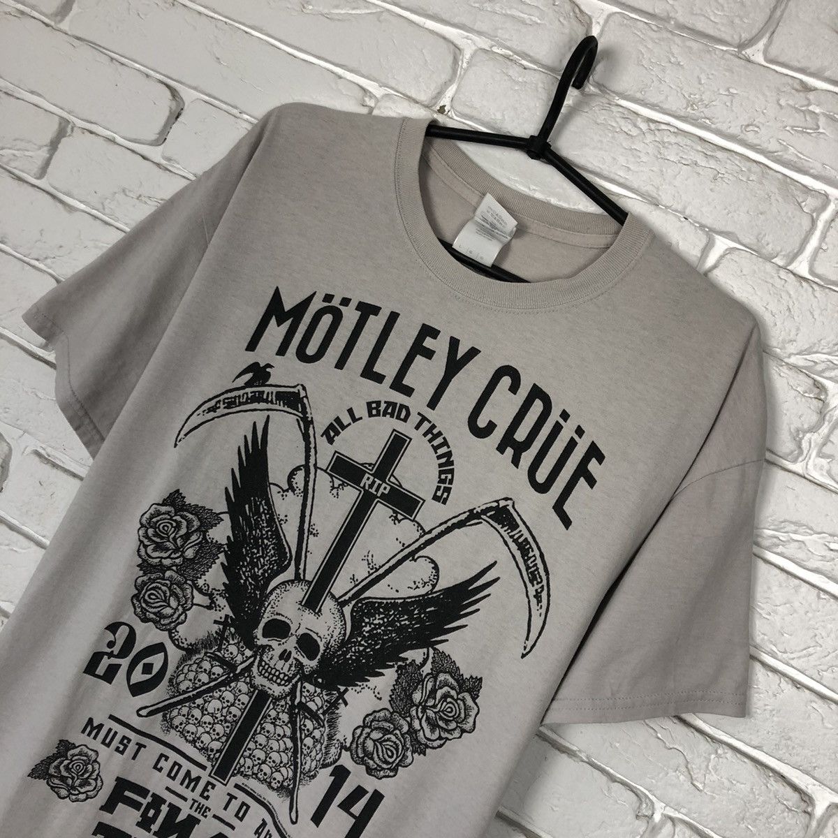 Band Tees Motley Crue vintage tee t shirt Size US L / EU 52-54 / 3 - 2 Thumbnail