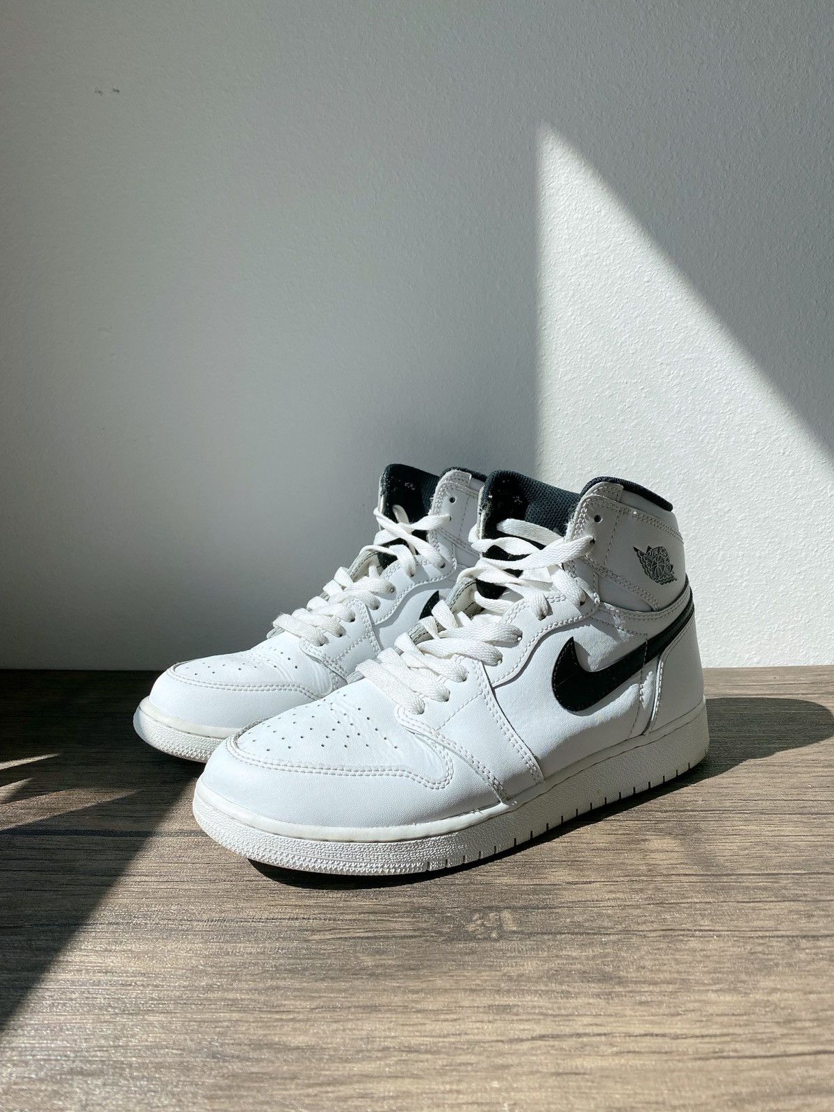 Nike Shoes Air Jordan 1 High Retro OG Premium “Yin-Yang” 2024 Jordan Brand × Nike Nike Air Jordan 1 Retro High OG Yin Yang  main image 3