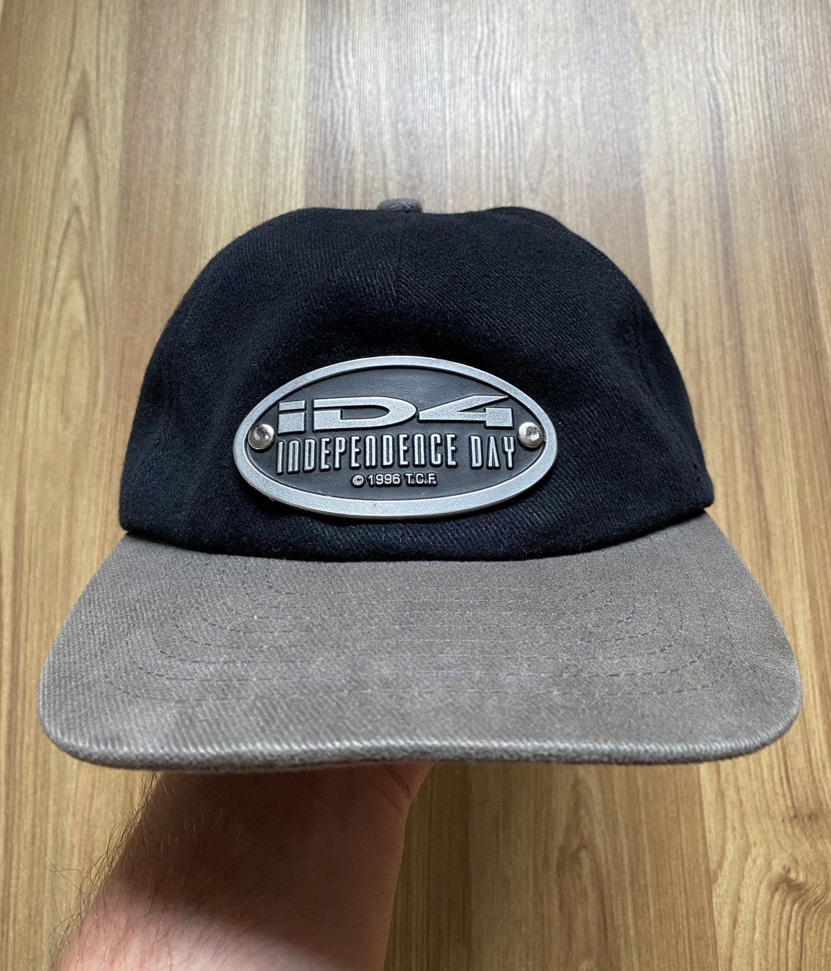 Vintage Vintage 1996 Independence Day Promo Hat Cap Jurassic Park Size ONE SIZE - 1 Thumbnail