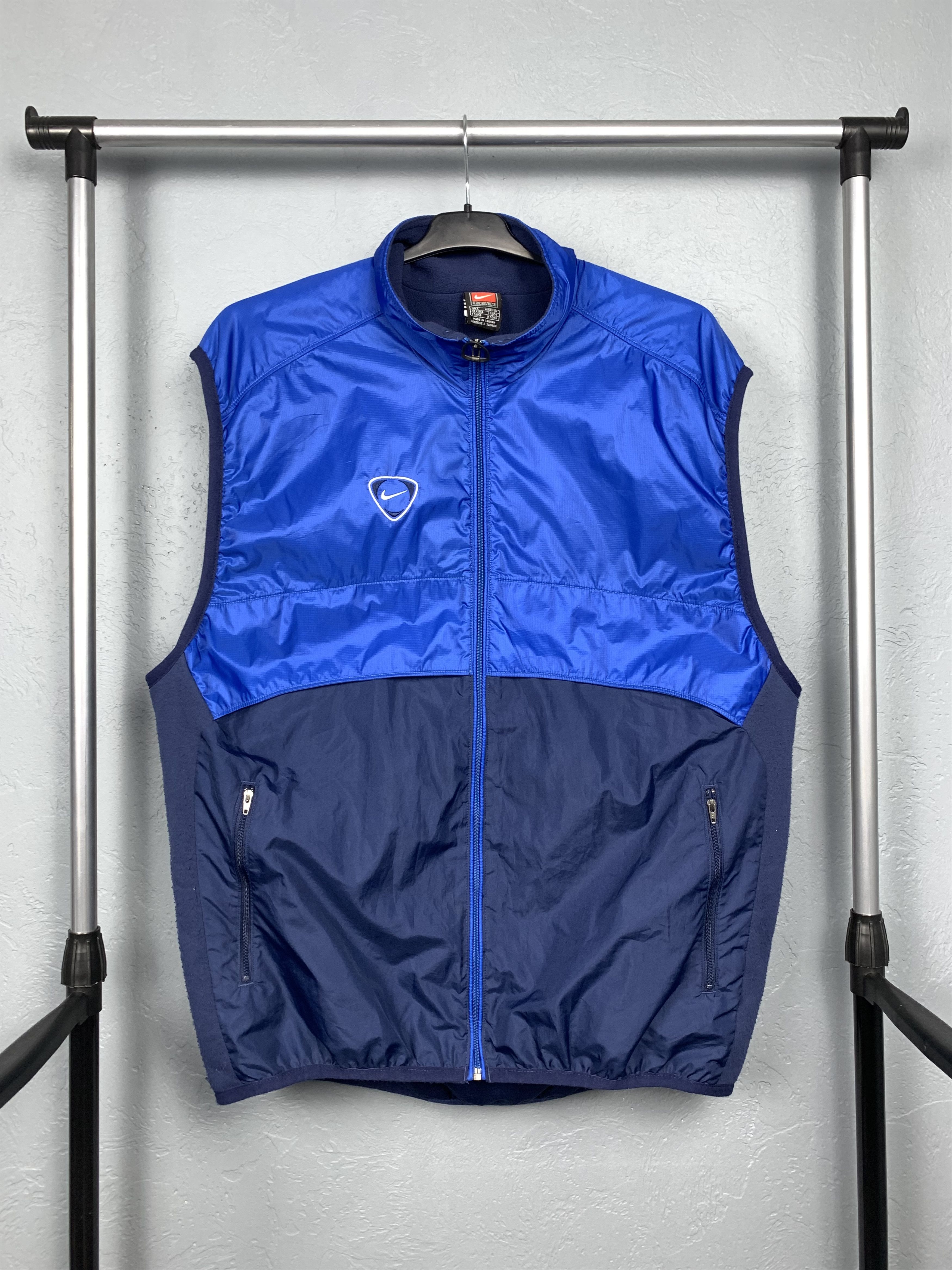 Nike Nike 90s Vintage Nylon Vest Fleece Lining Drill Size US L / EU 52-54 / 3 - 1 Thumbnail