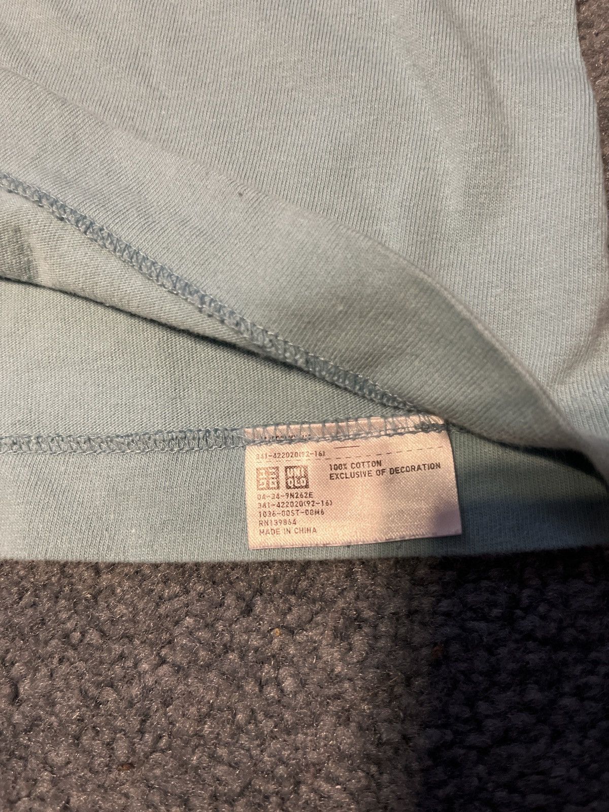Kaws × Uniqlo Kaws x Uniqlo BFF Tee Size US L / EU 52-54 / 3 - 4 Thumbnail