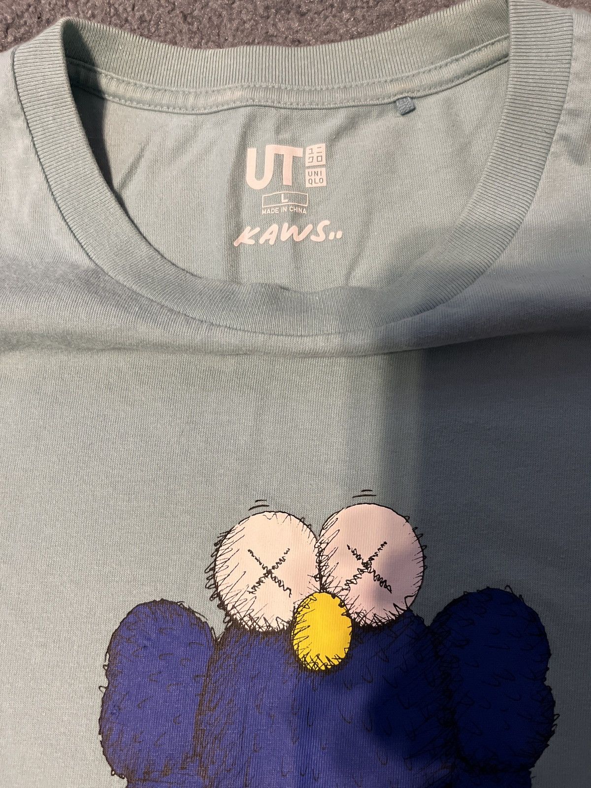 Kaws × Uniqlo Kaws x Uniqlo BFF Tee Size US L / EU 52-54 / 3 - 2 Thumbnail