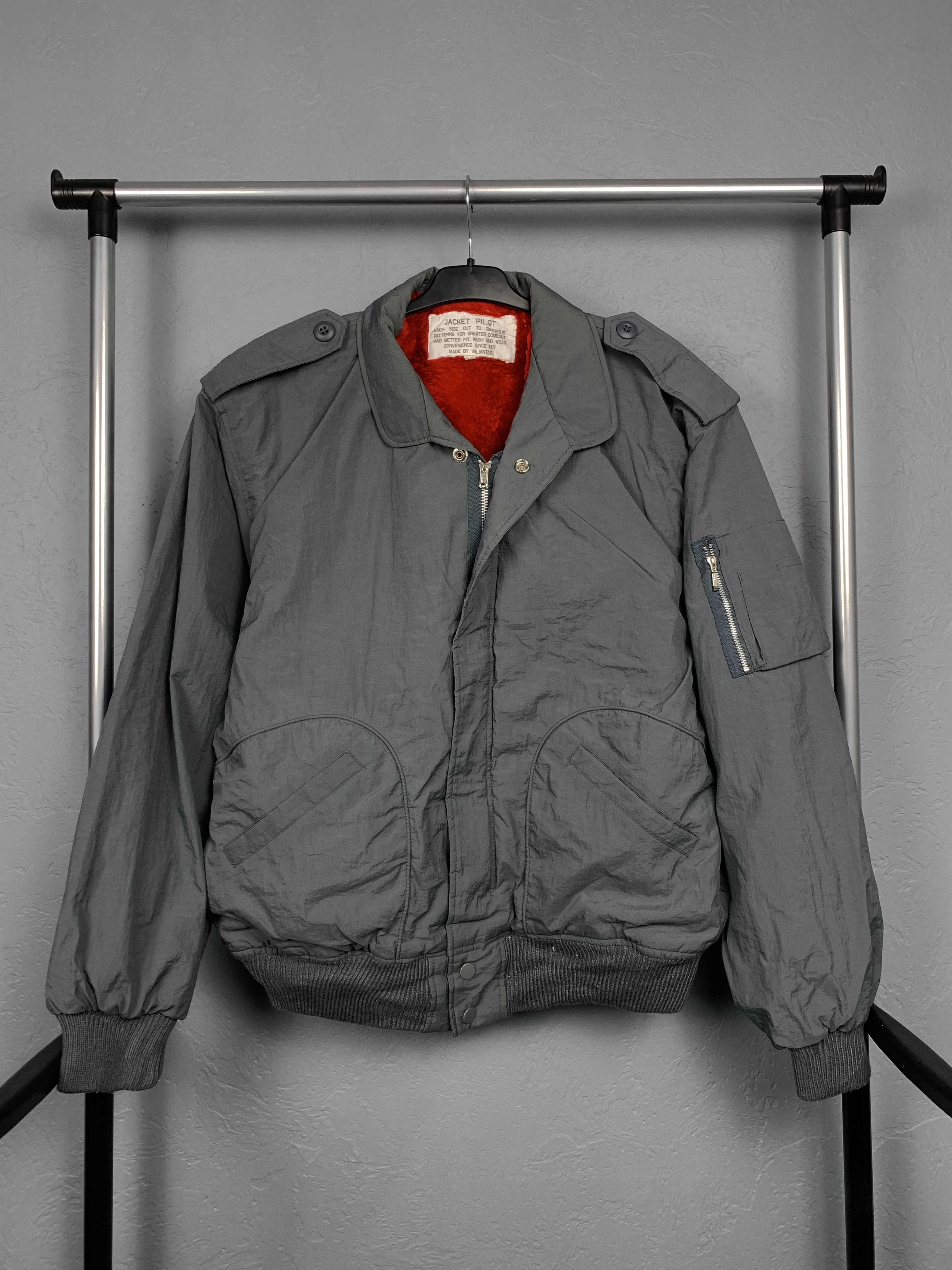 Japanese Brand 80s Vintage Pilot Nylon Bomber Jacket MA 1 USA Size US L / EU 52-54 / 3 - 1 Thumbnail
