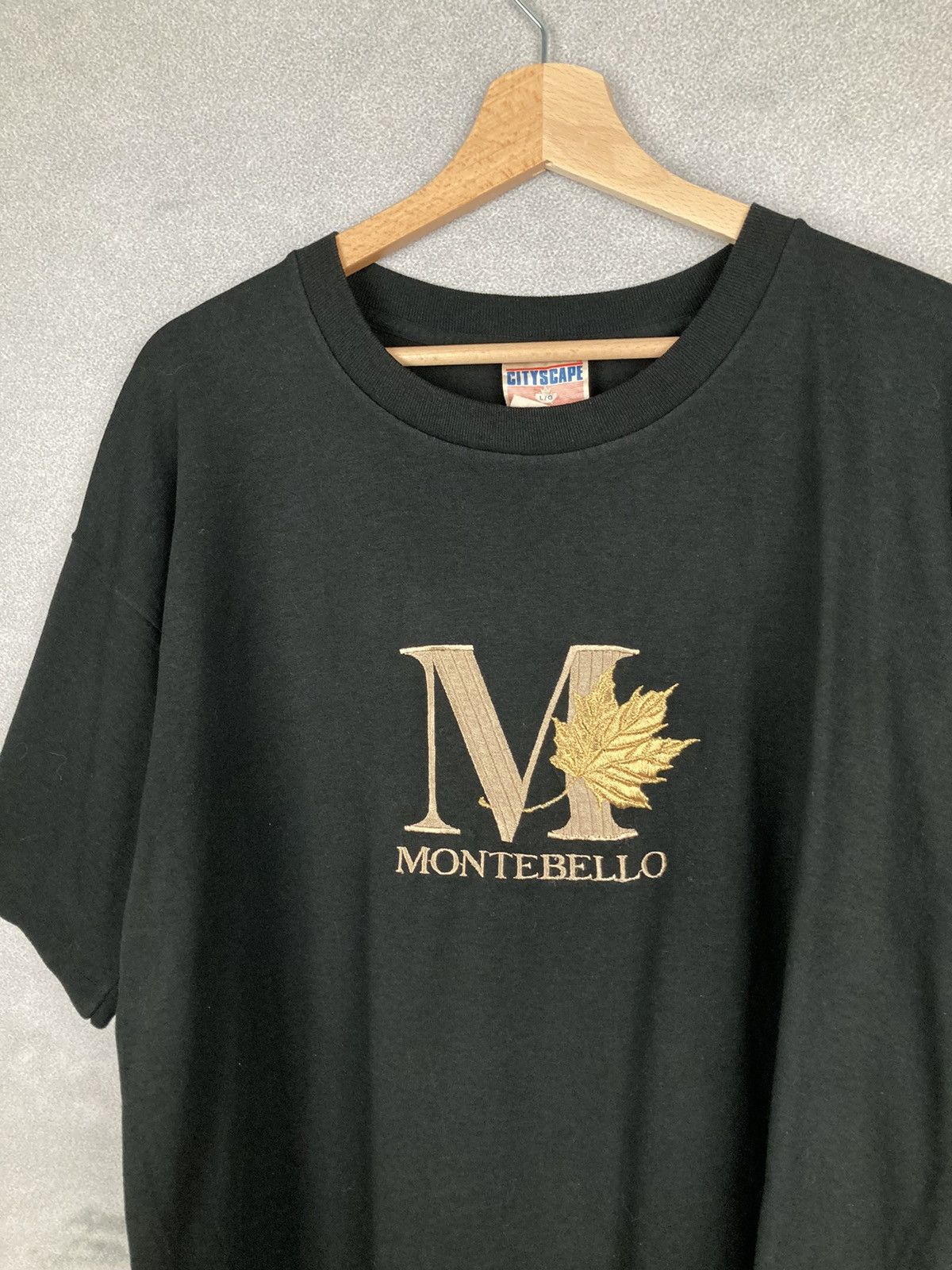 Vintage Vintage Canada Montobello Embroidered Logo Tee 90s Size US L / EU 52-54 / 3 - 3 Thumbnail