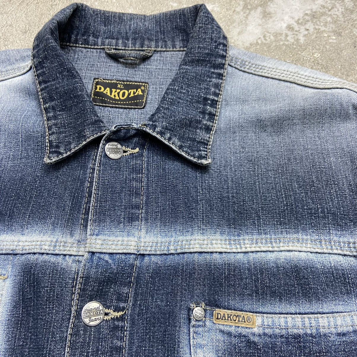 Vintage 1980s DACOTA BOXY FIT VINTAGE SUN FADED JEANS JACKET № 2065 Size US XL / EU 56 / 4 - 6 Thumbnail