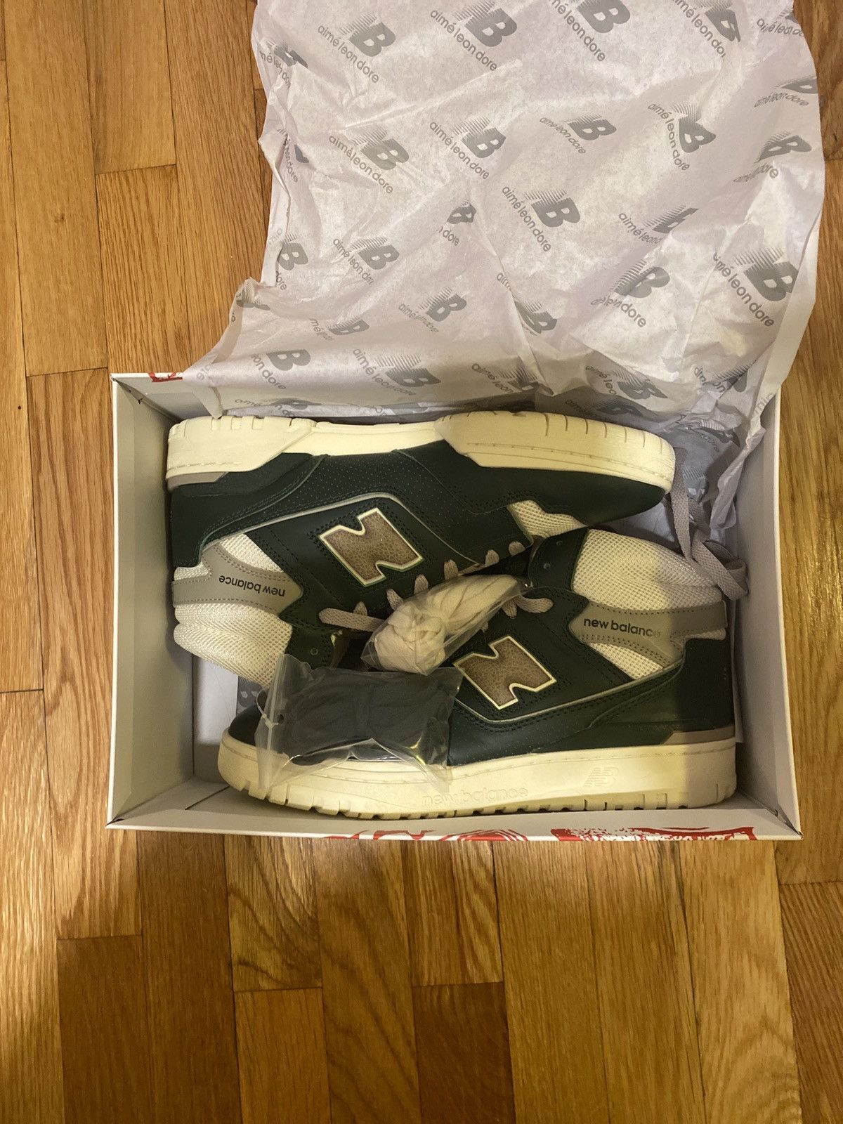 Aime Leon Dore × New Balance Botanical Green ALD / New Balance 650R Size US 10 / EU 43 - 2 Thumbnail