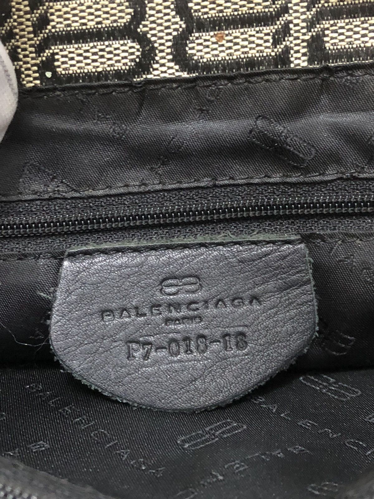 Balenciaga Balenciaga Paris BB Tote Bag Size ONE SIZE - 2 Thumbnail