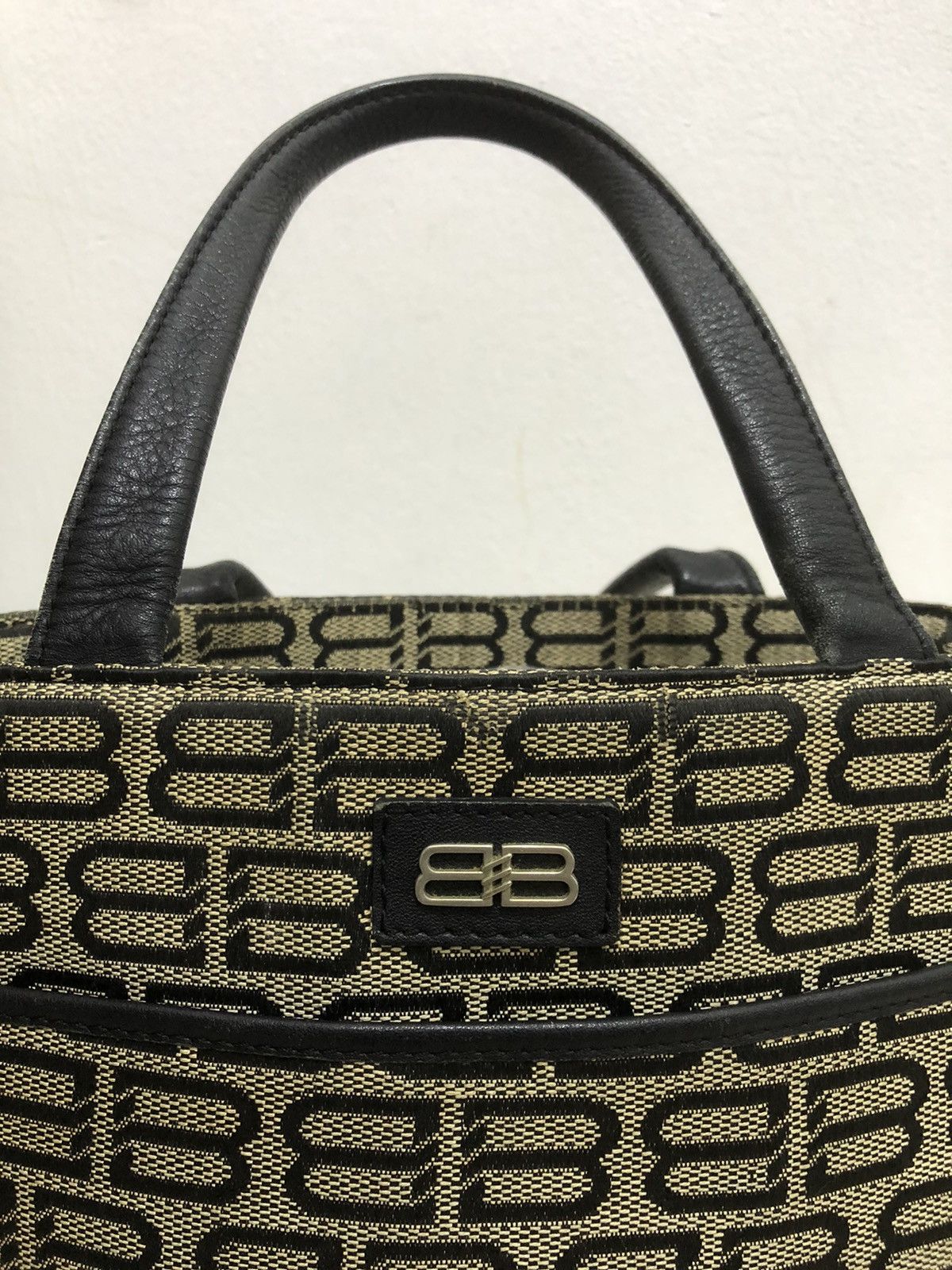 Balenciaga Balenciaga Paris BB Tote Bag Size ONE SIZE - 4 Thumbnail