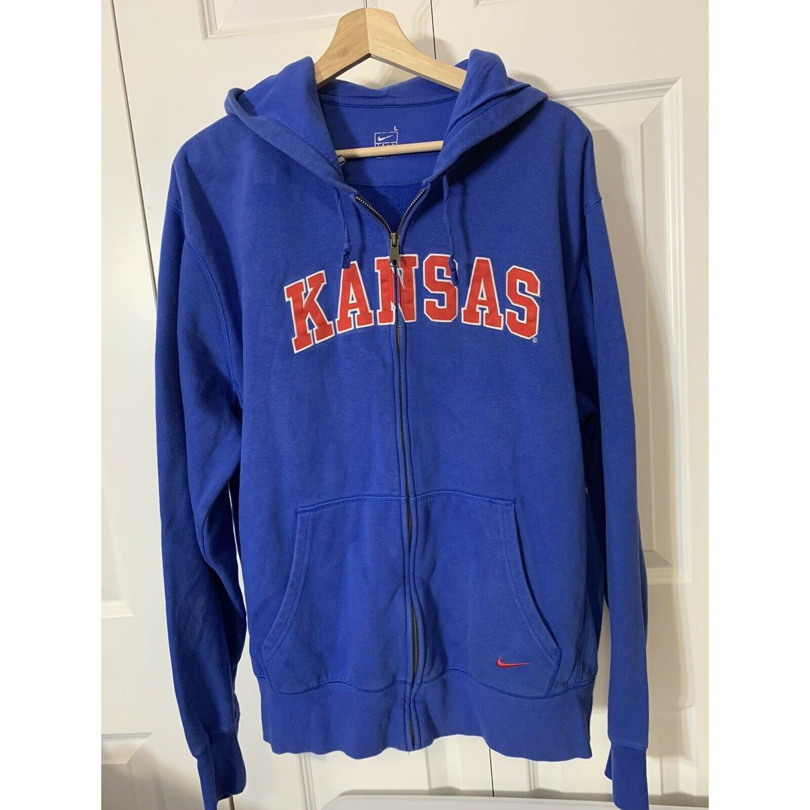 Nike VTG Nike Men’s Sz L kansas Hoodie full zip sweatshirt Size US L / EU 52-54 / 3 - 1 Thumbnail