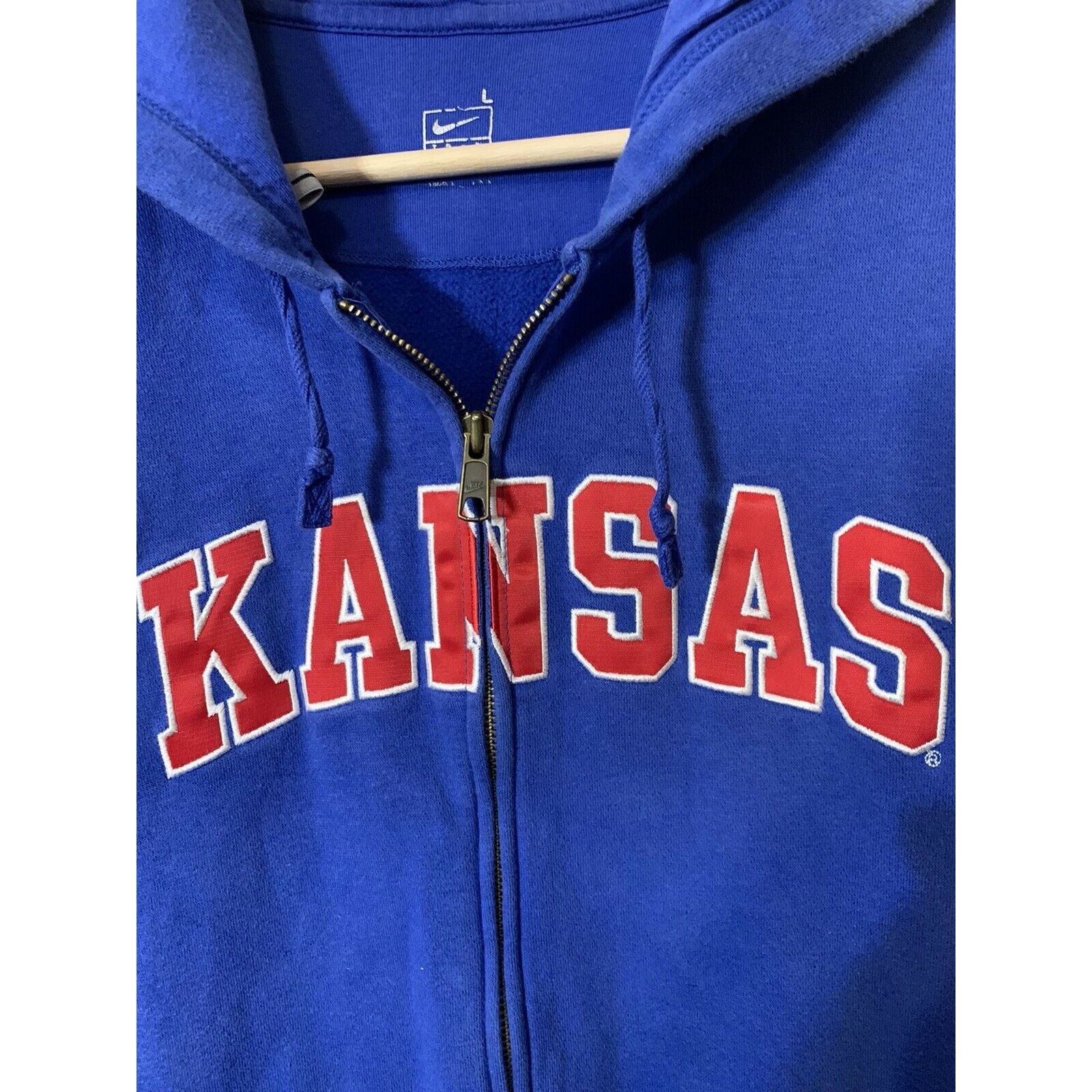 Nike VTG Nike Men’s Sz L kansas Hoodie full zip sweatshirt Size US L / EU 52-54 / 3 - 3 Thumbnail