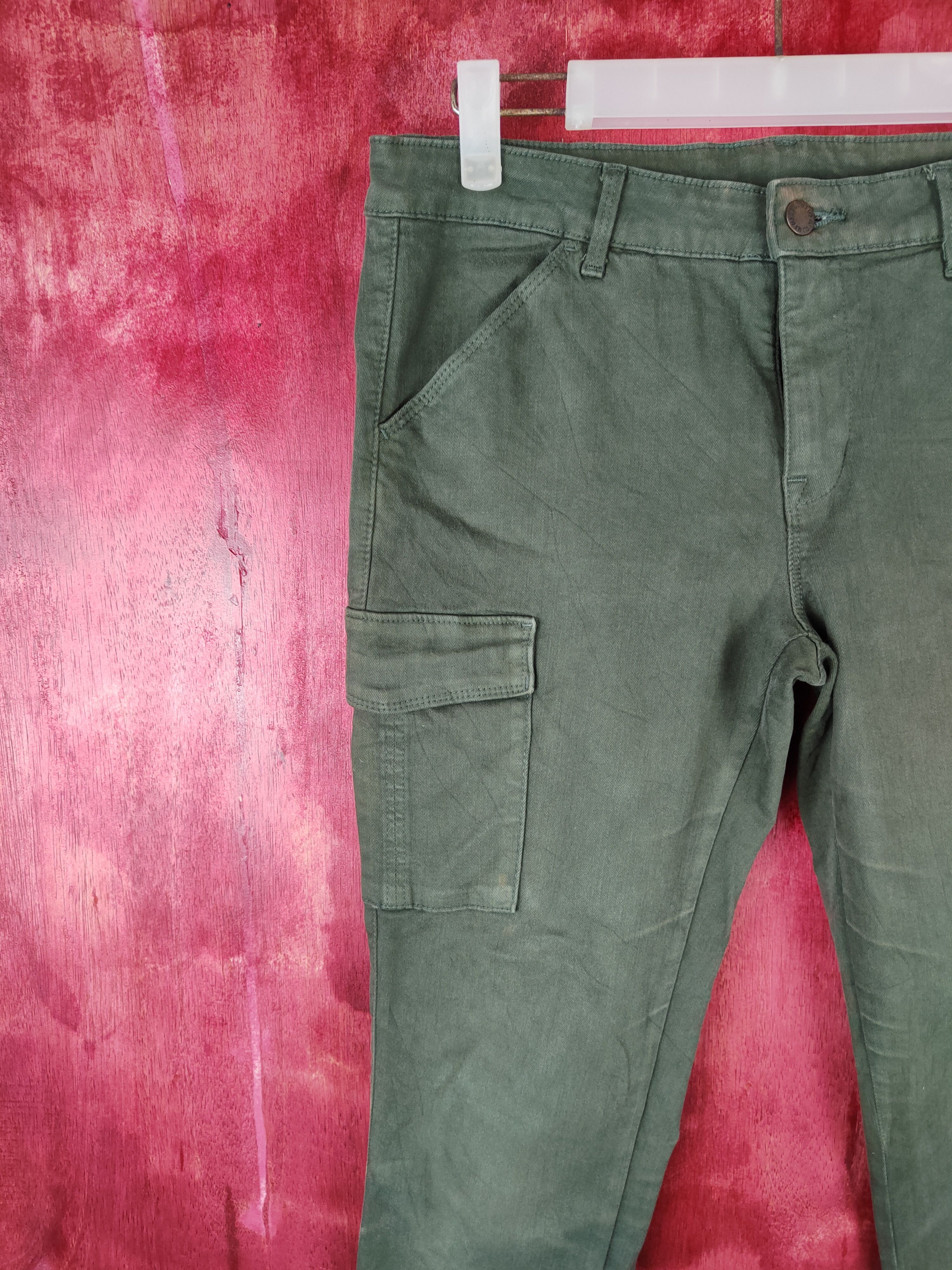 Japanese Brand × Uniqlo Uniqlo Army Green Multi Pocket Tactical Cargo Pants #S451 Size US 30 / EU 46 - 3 Thumbnail
