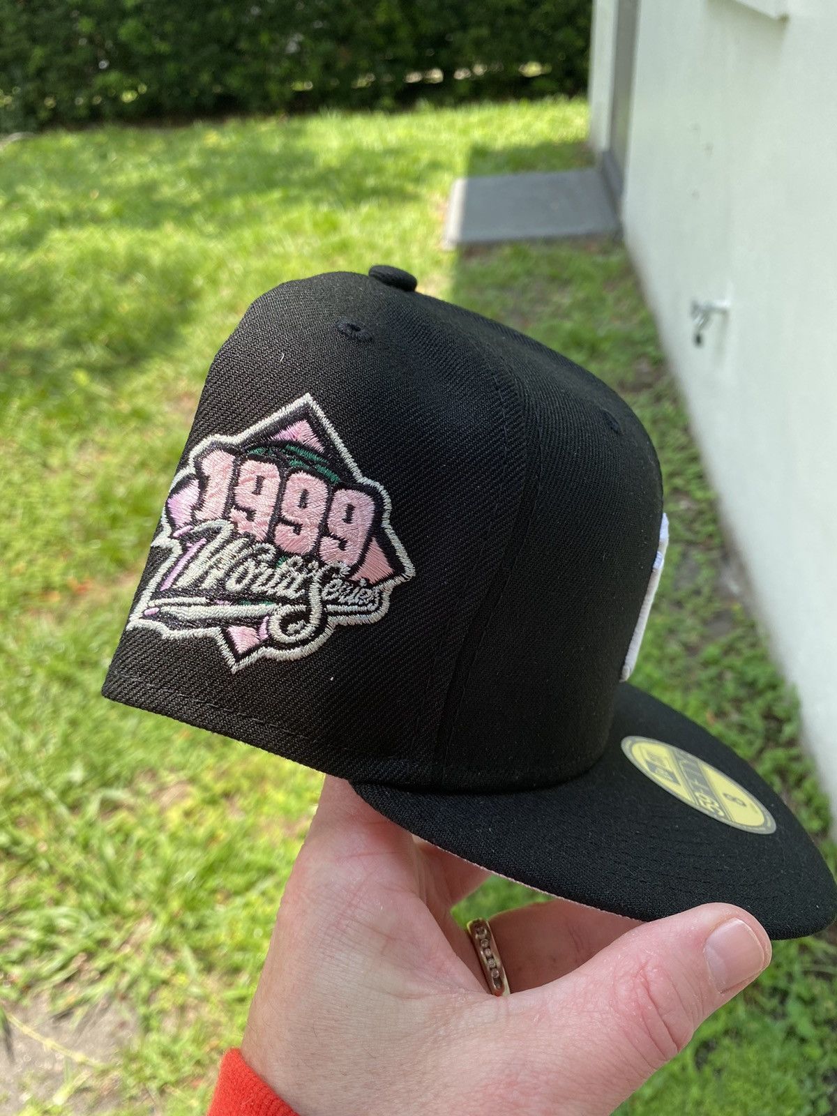 Hat Club Hat Club Exclusive Cookies N Cream 99 Yankees Pink UV Sz 8 Size ONE SIZE - 2 Thumbnail