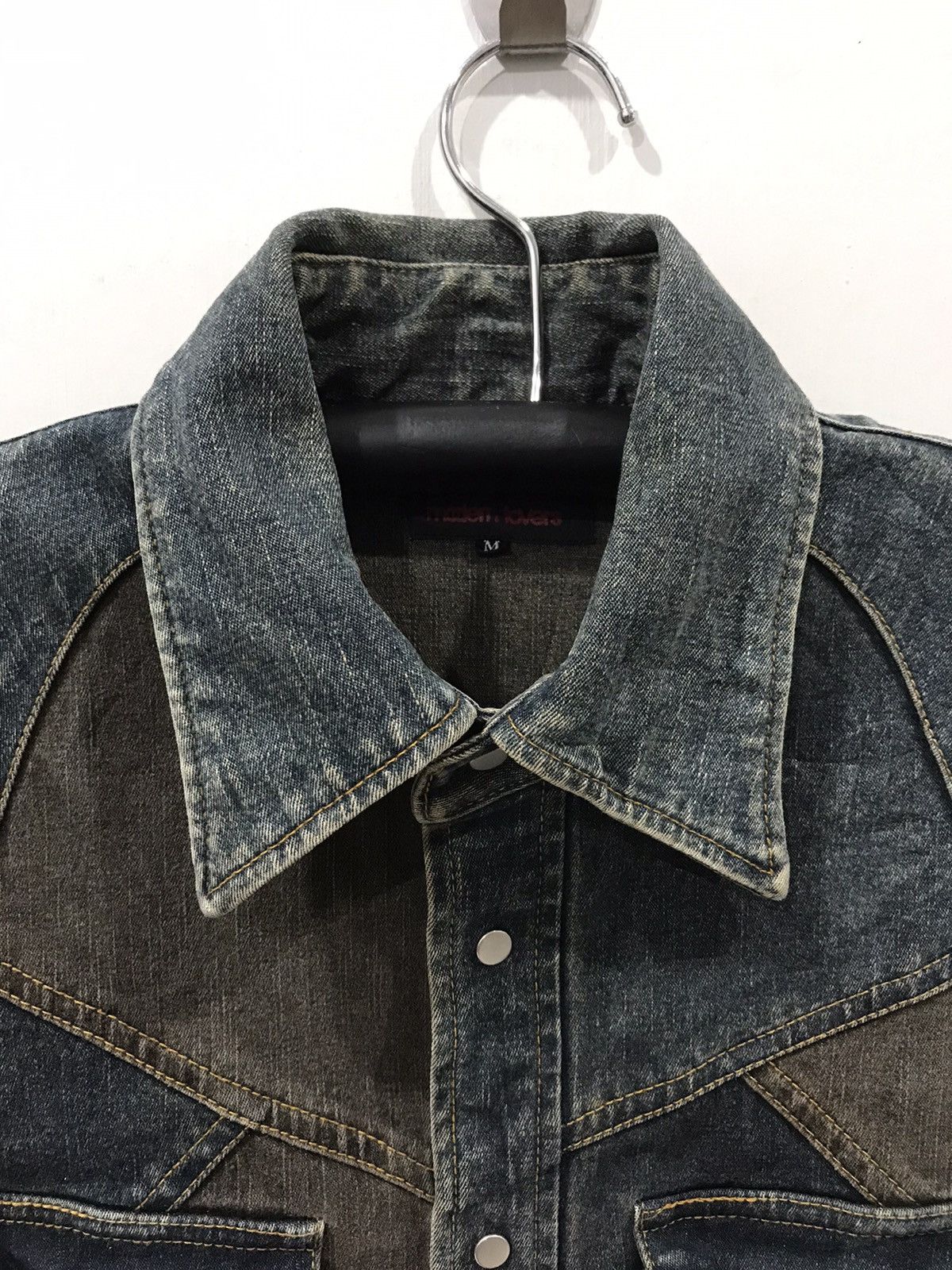Japanese Brand modern lover Japan Very Rare Two Tones Westener Denim Shirt Size US S / EU 44-46 / 1 - 2 Thumbnail